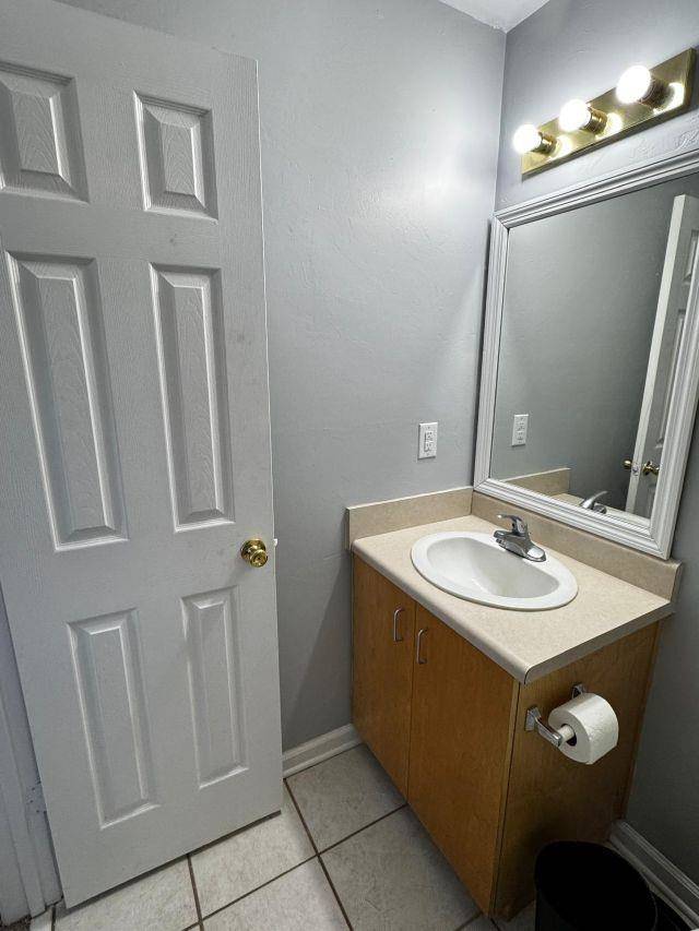 Tallahassee, FL 32303,2520 Graves Road #206
