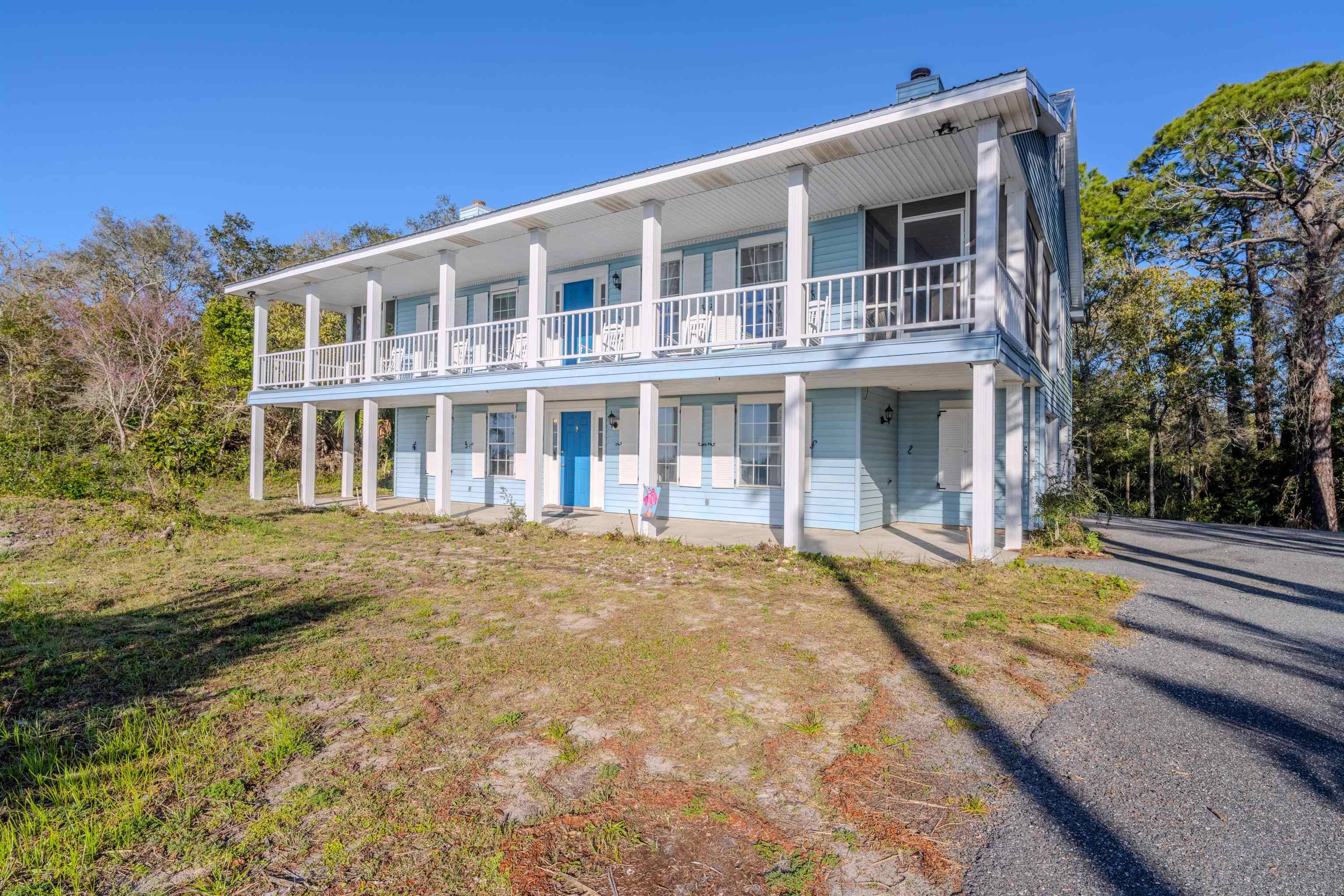 Carrabelle, FL 32322,1617 E Highway 98