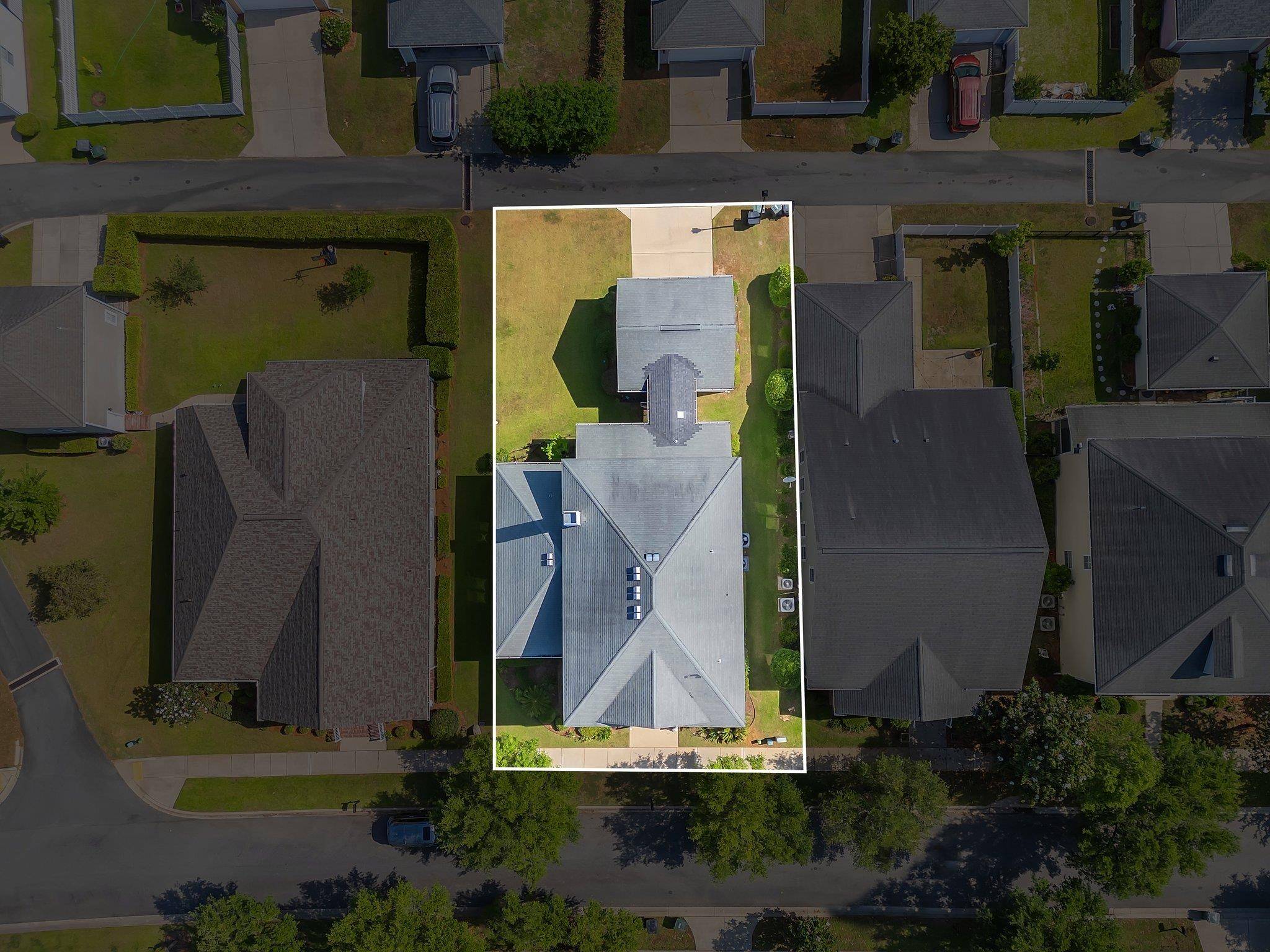 Tallahassee, FL 32311,2462 Goldenrod Way