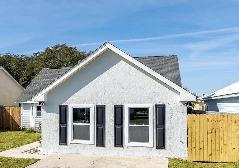 Panama City, FL 32413,104 Oleander Circle