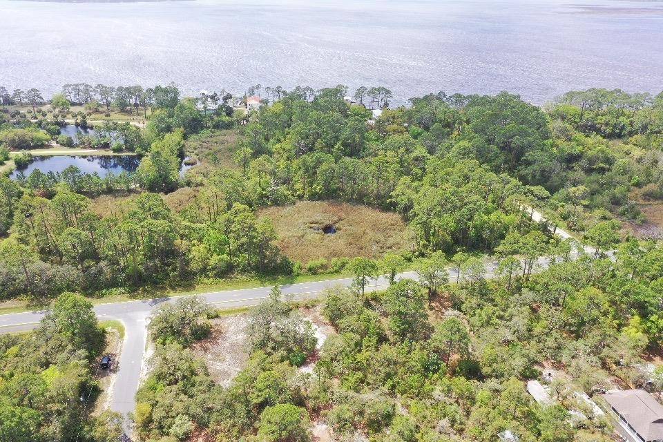 Panacea, FL 32346,340 Pelican Way