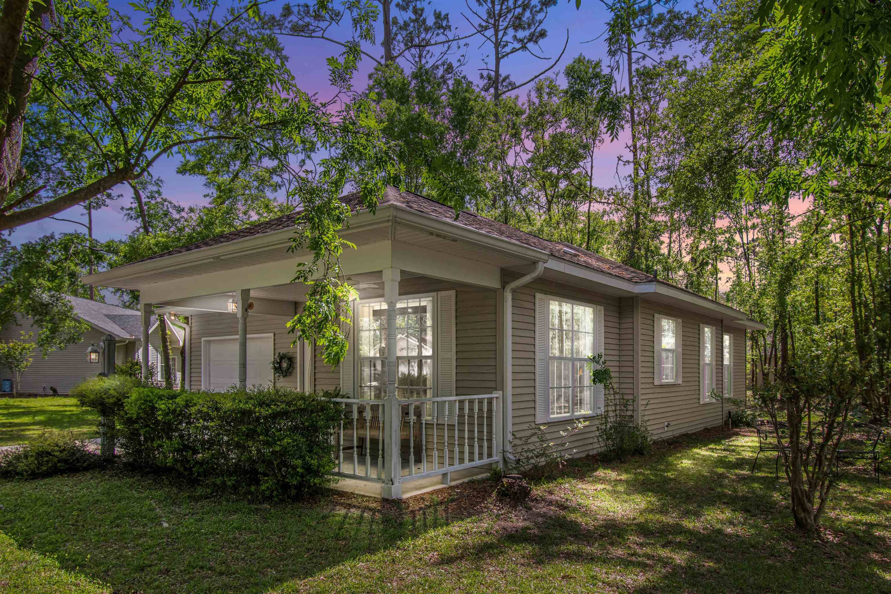 Other Florida, FL 32064,23390 Elmwood Lane