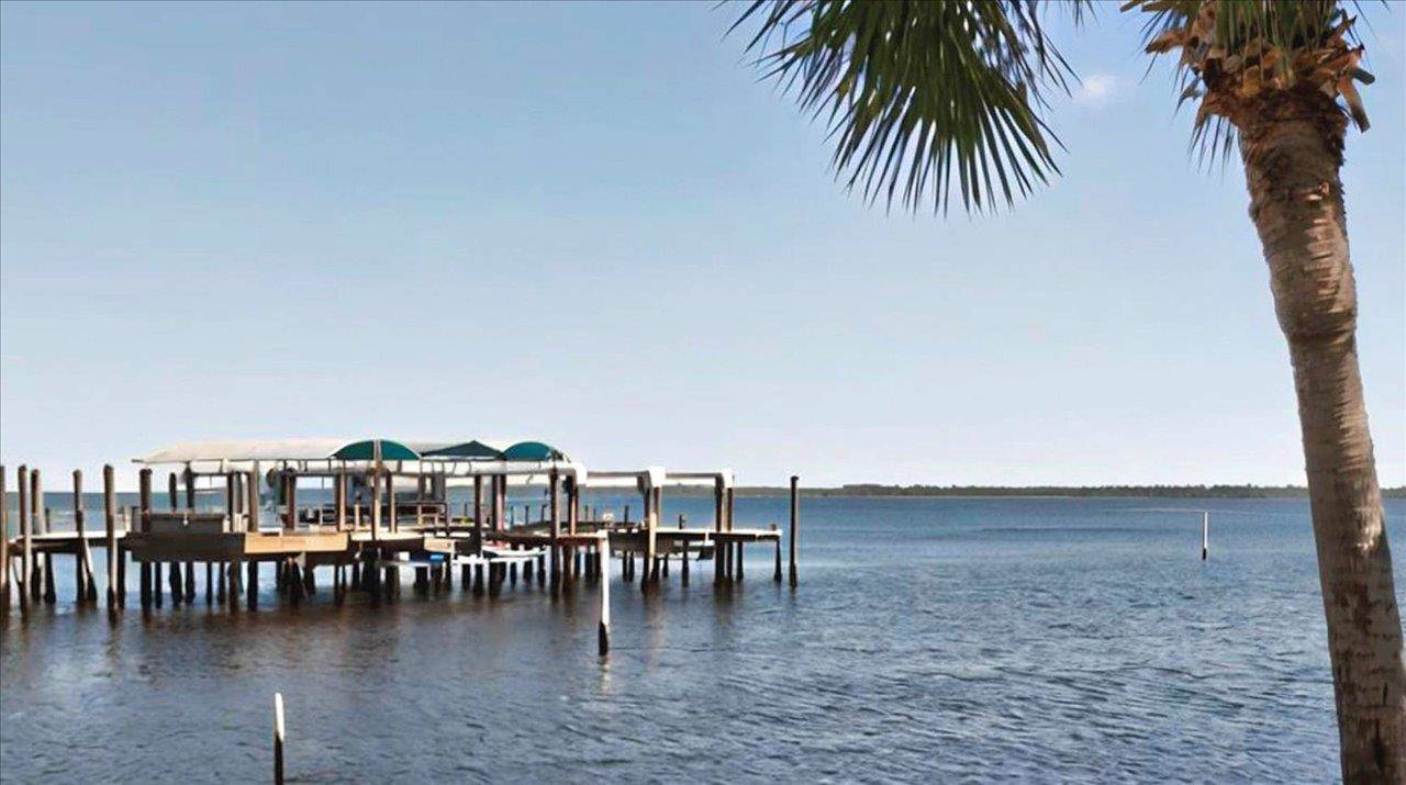Panacea, FL 32346,25 Mashes Sands Road #D