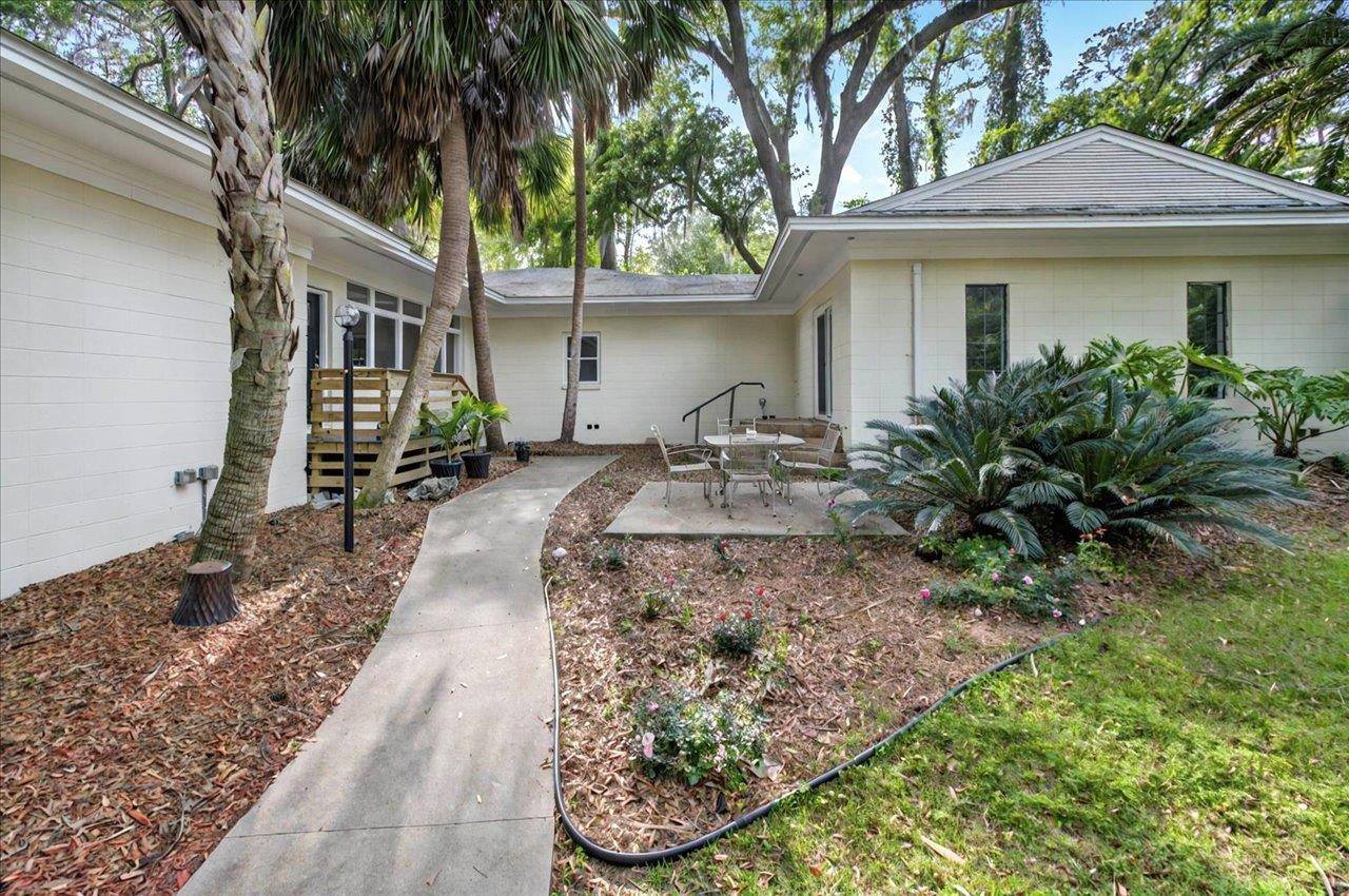 Tallahassee, FL 32312,1205 GARDENIA Drive