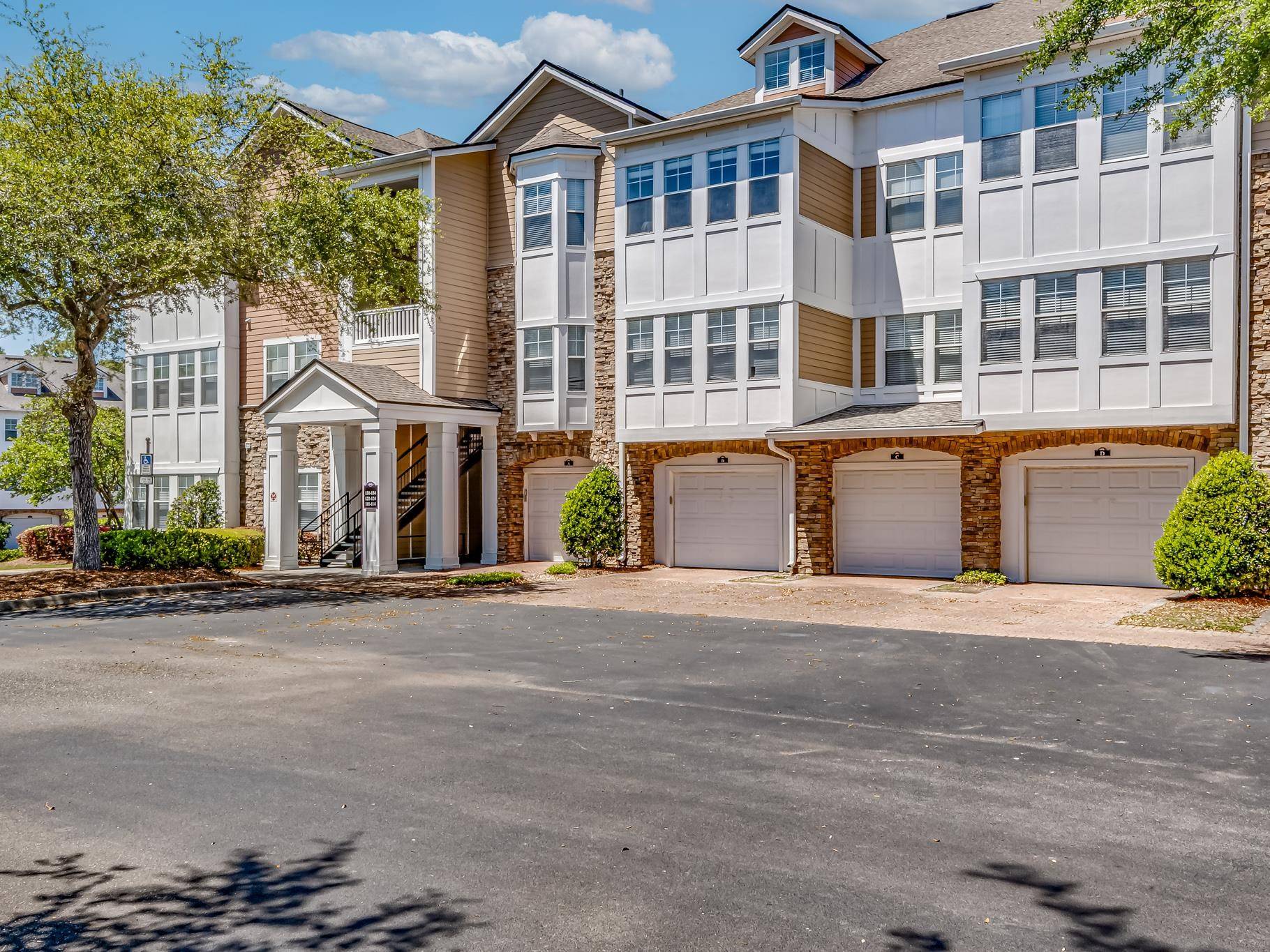 Tallahassee, FL 32312,2801 Chancellorsville Drive #123