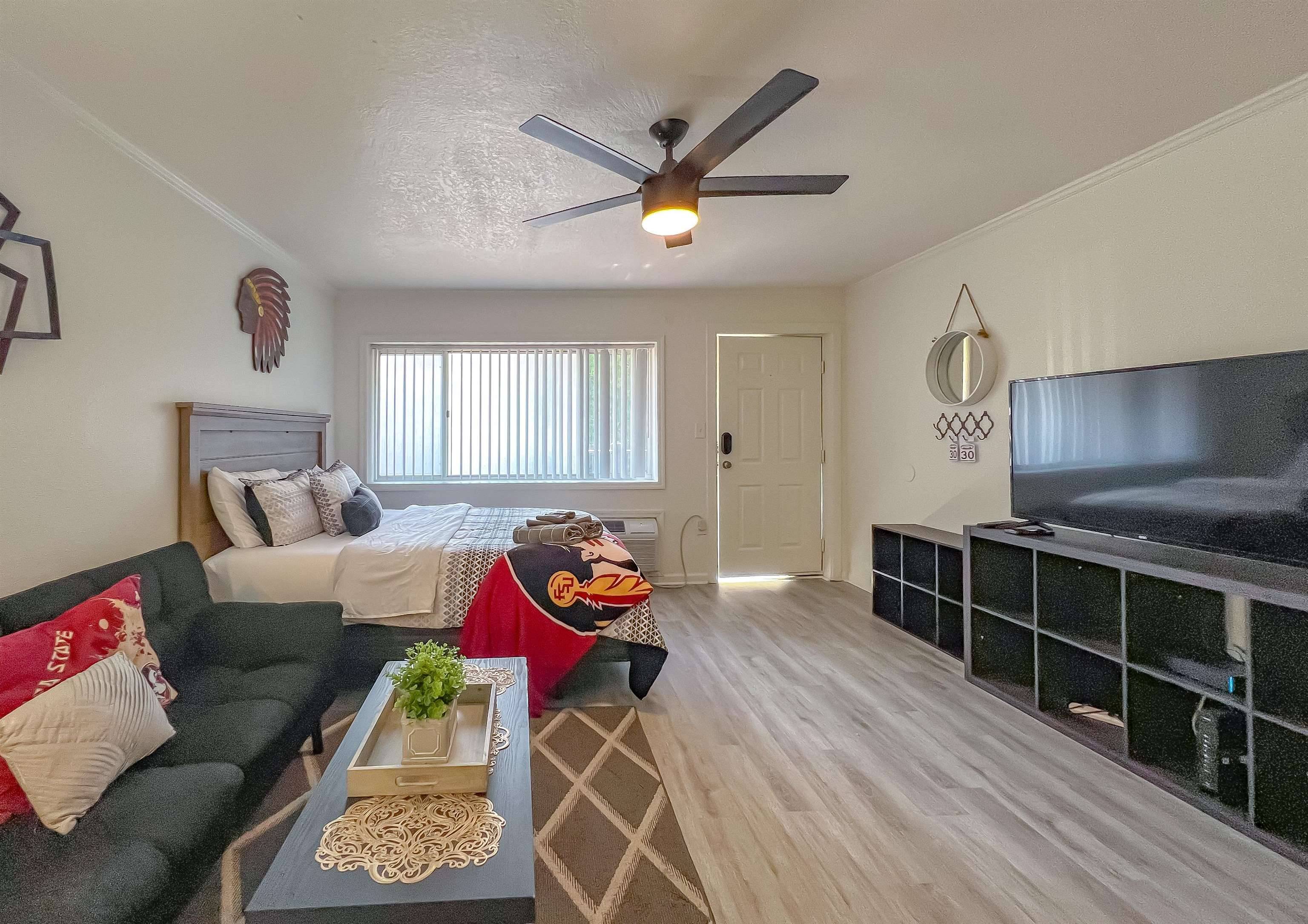 Tallahassee, FL 32304,405 Dunwoody Street #30