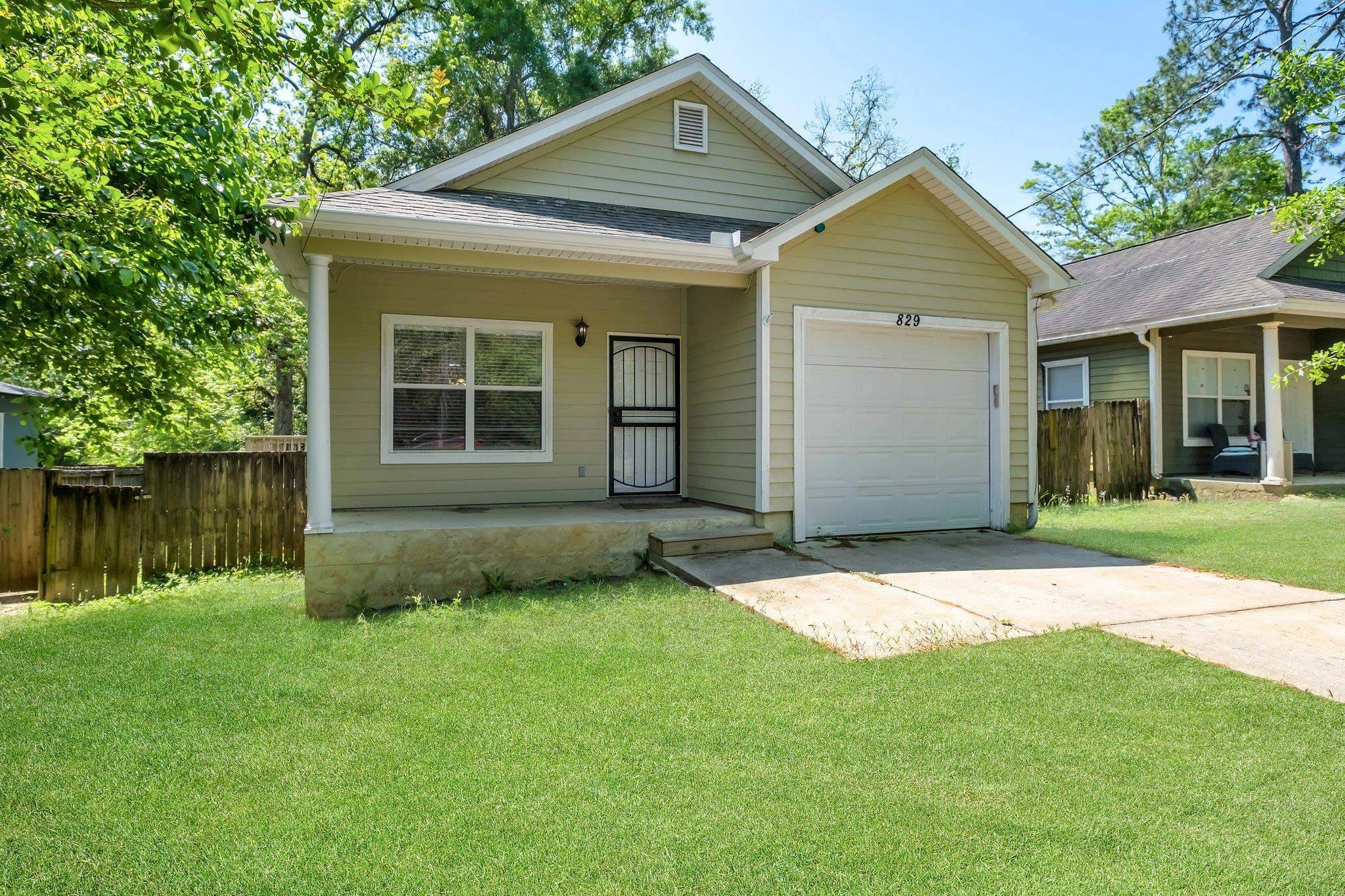 Tallahassee, FL 32304,829 Dent Street