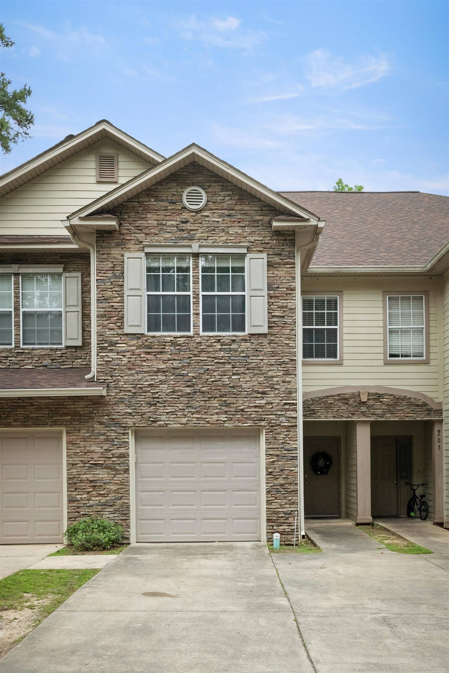 Tallahassee, FL 32303,1325 Stone Rd #202