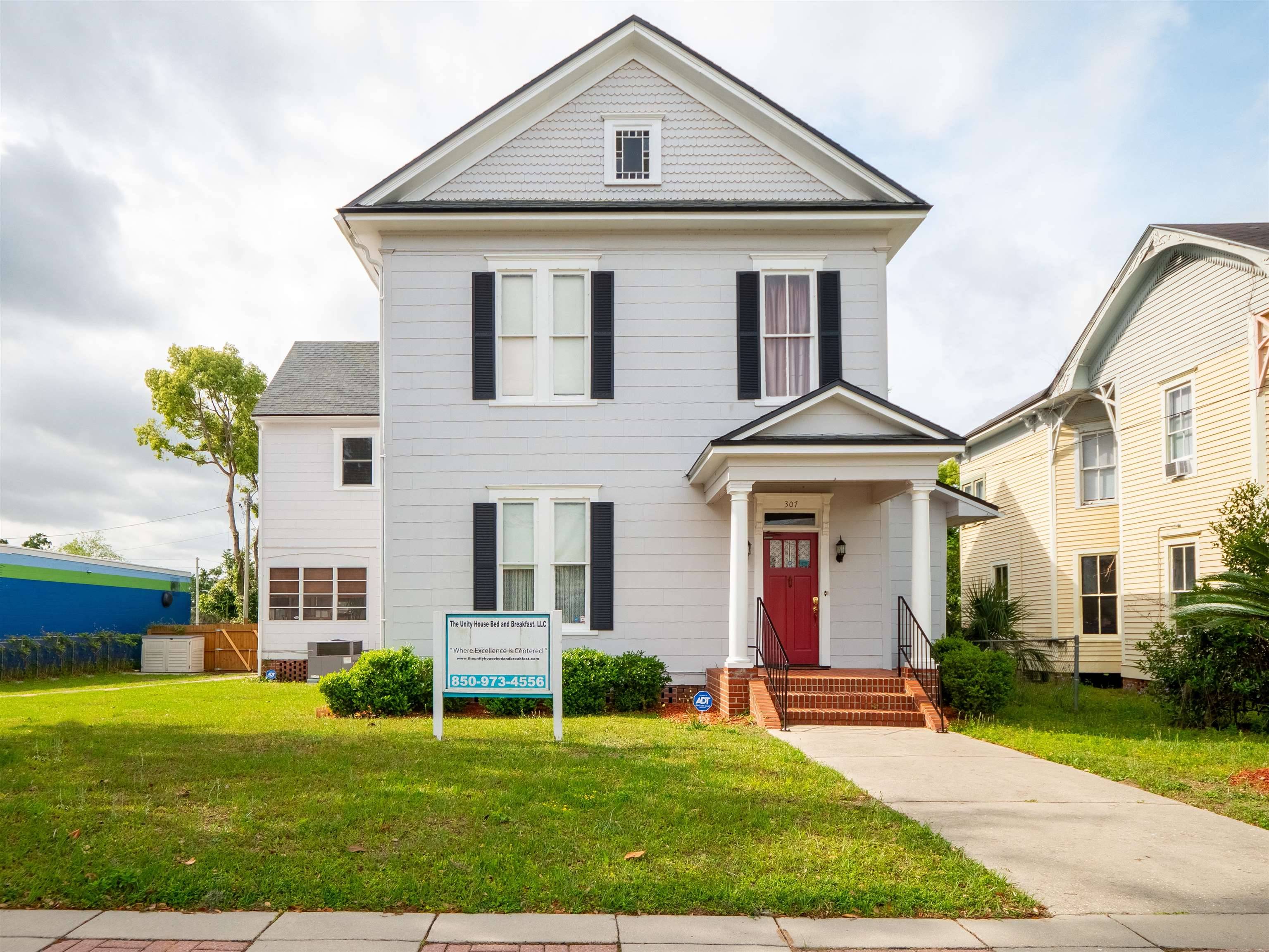Madison, FL 32340,307 SW Dade Street
