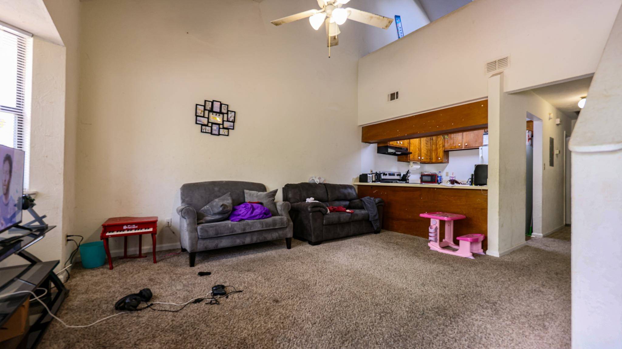 Tallahassee, FL 32301,1257 E Orange Avenue #16
