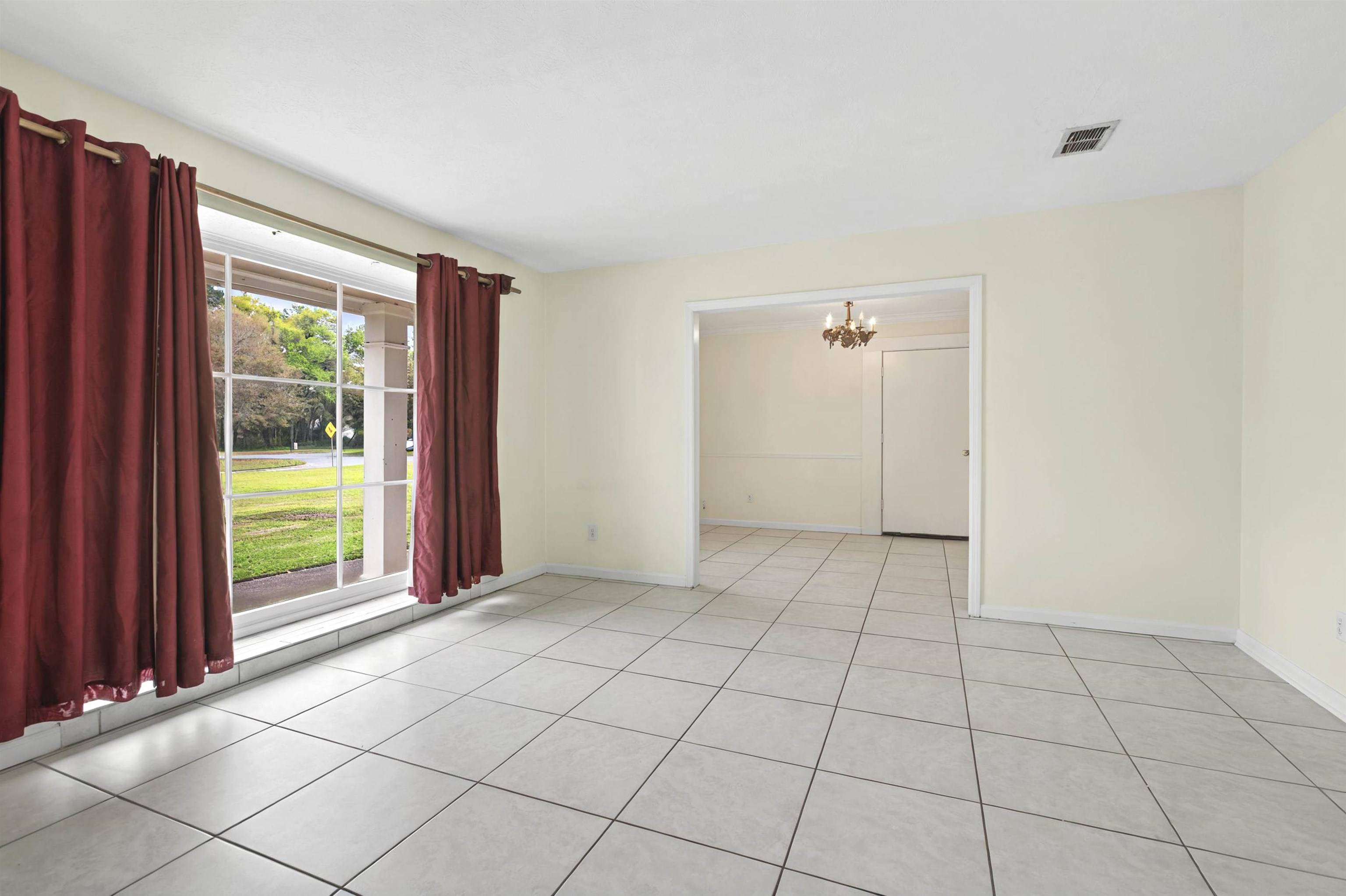 Tallahassee, FL 32309,2613 Killarney Way