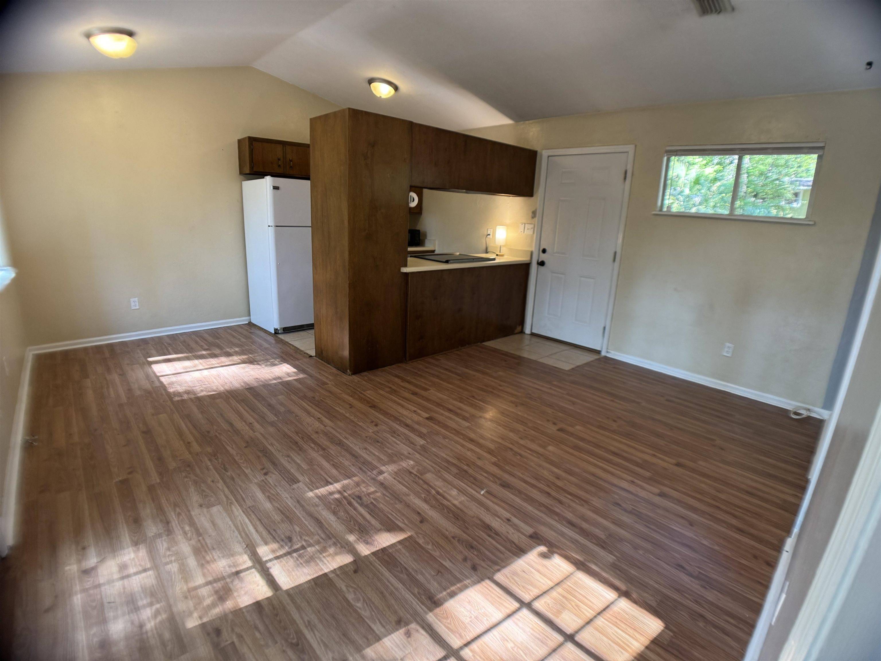 Tallahassee, FL 32305,3603-3605 Shoreline Drive #5