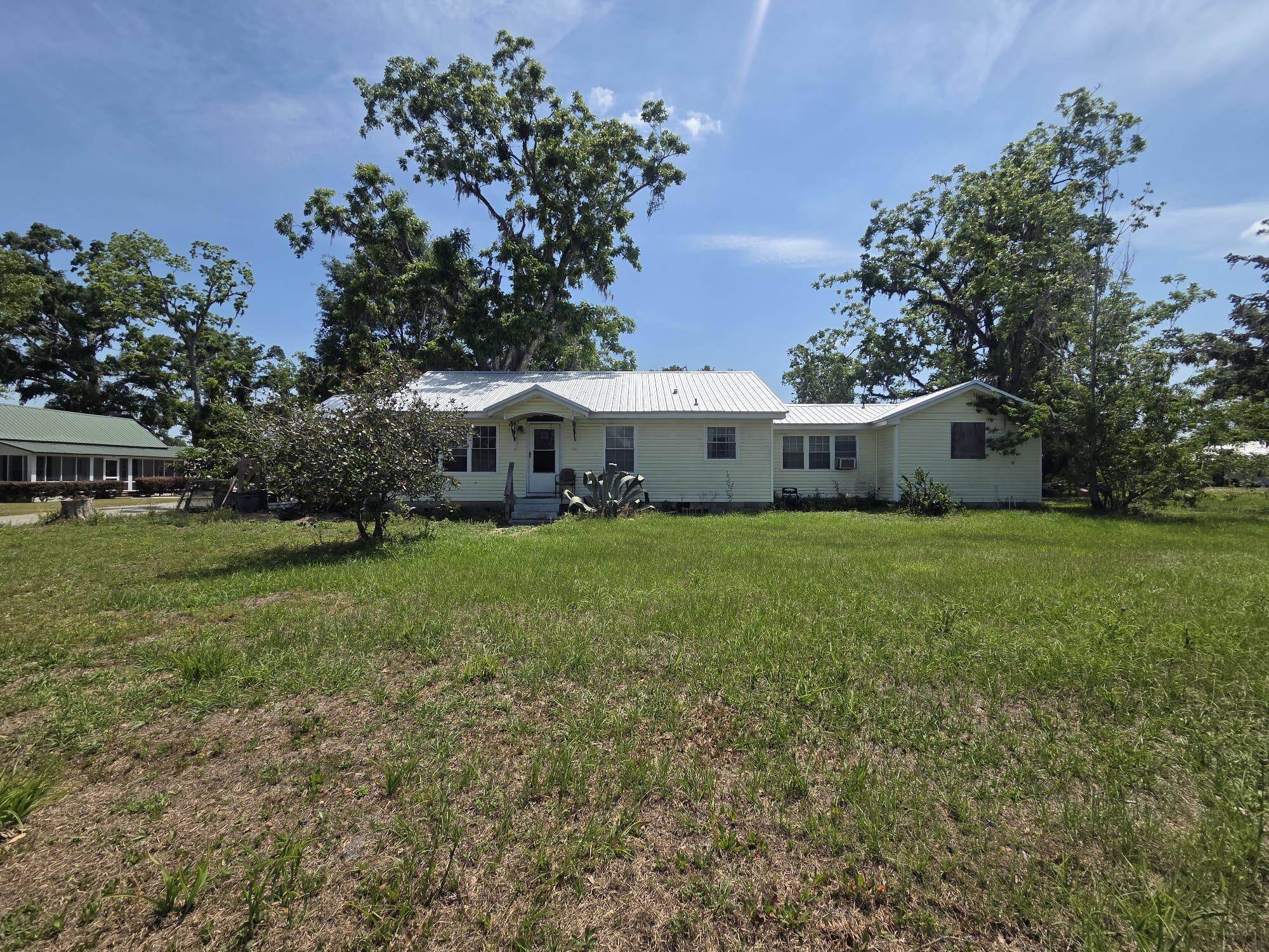 Madison, FL 32340,126 NE Patterson Street