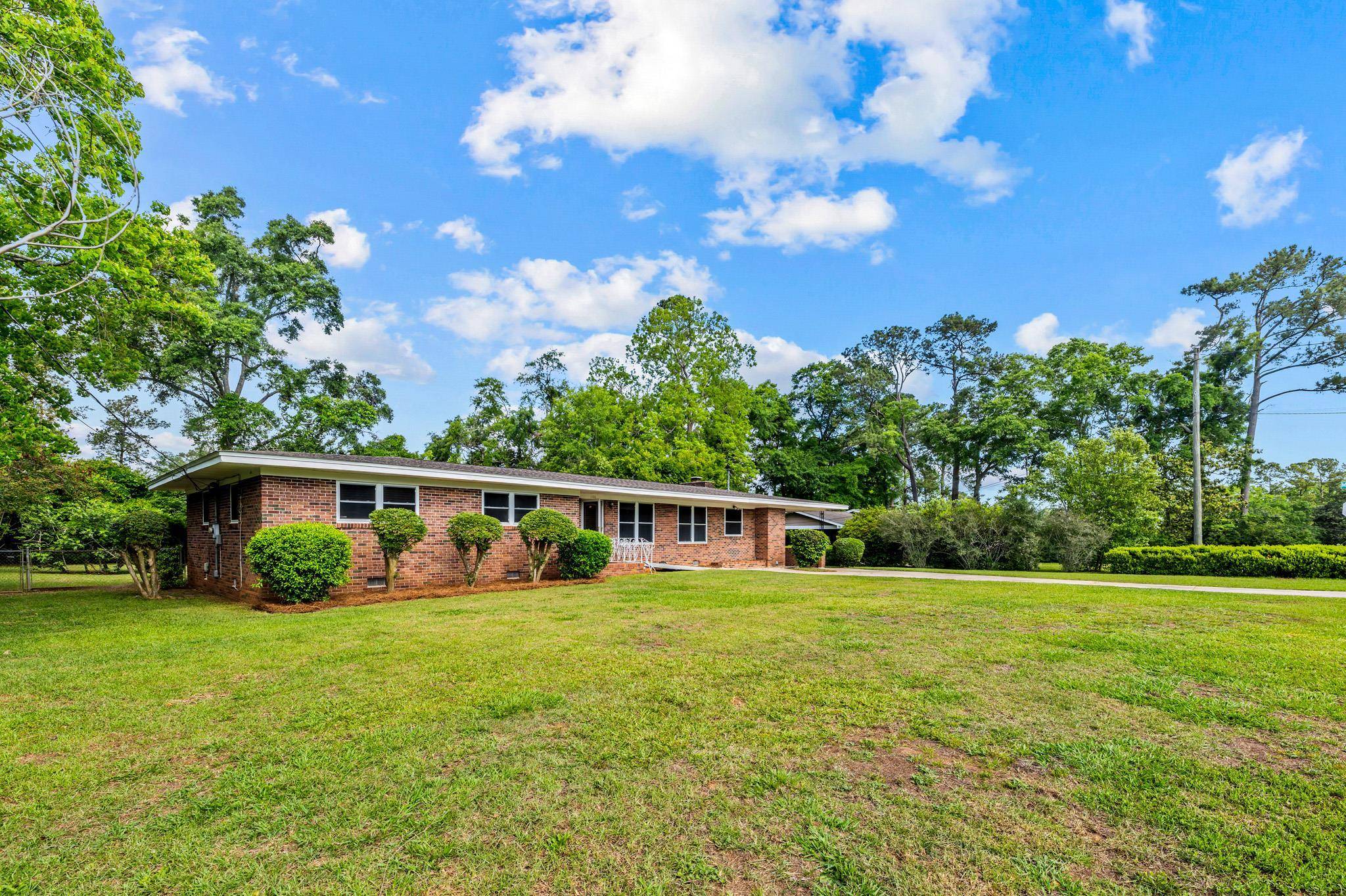 Tallahassee, FL 32301,1106 Richardson Road
