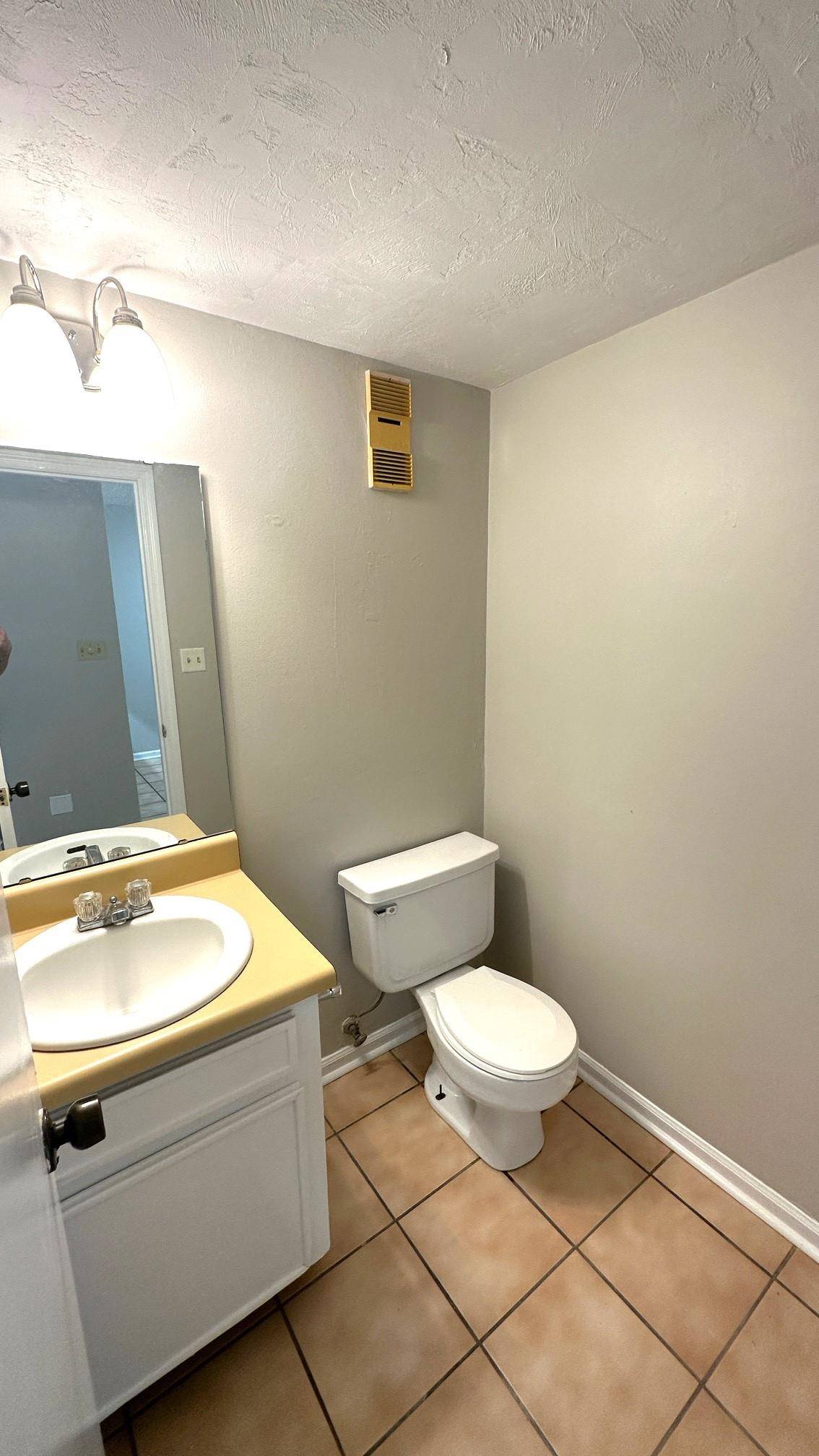 Tallahassee, FL 32304,803 Timbers Court