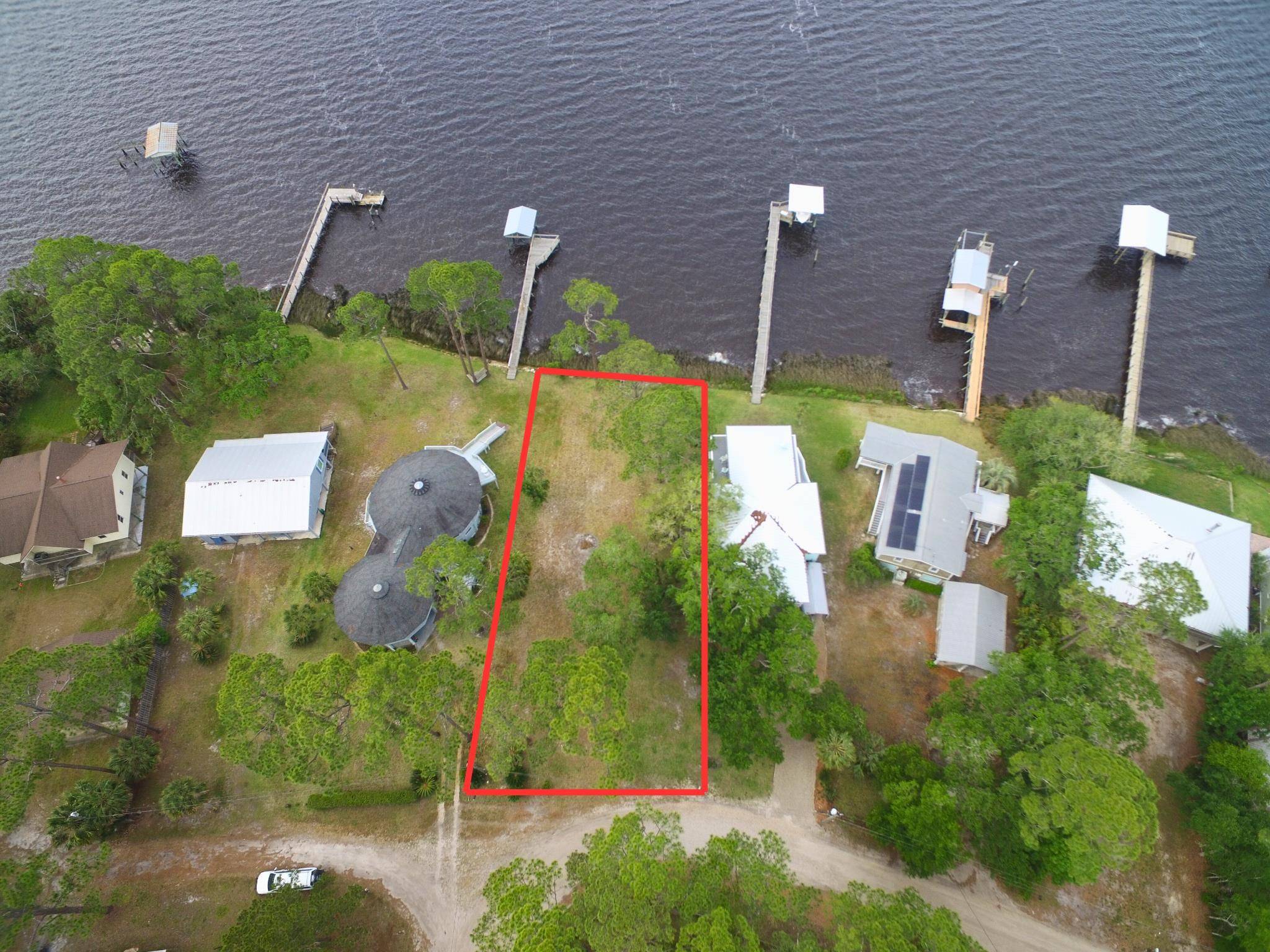Panacea, FL 32346,134 River Drive