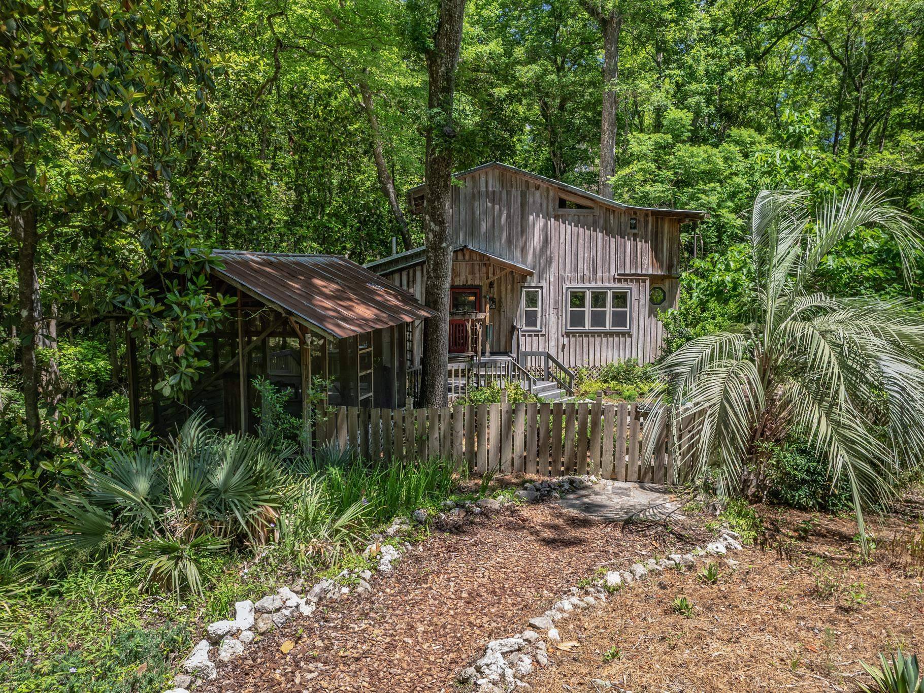 Sopchoppy, FL 32358,89 Greenough Road