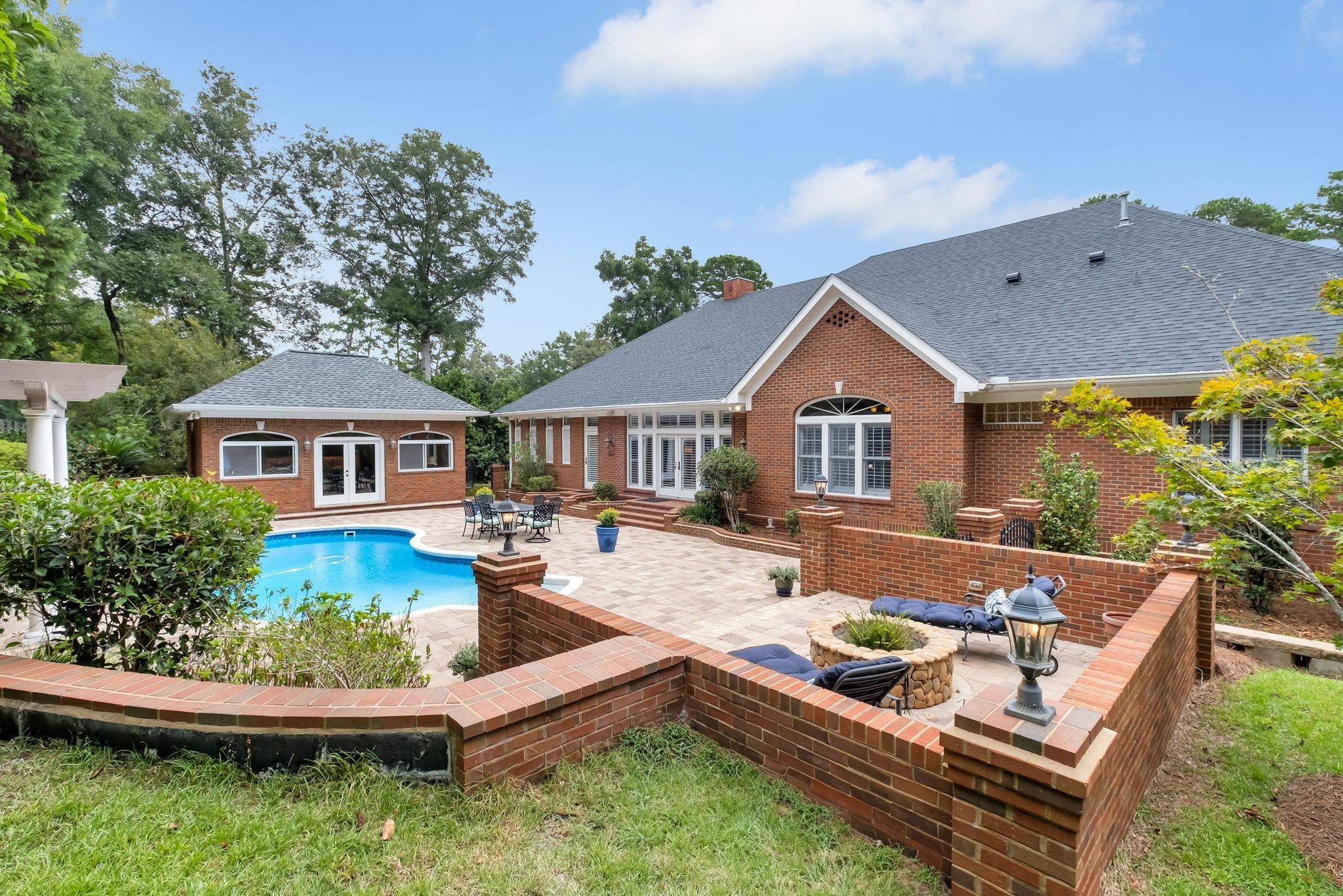 Tallahassee, FL 32309,5390 Pembridge Place
