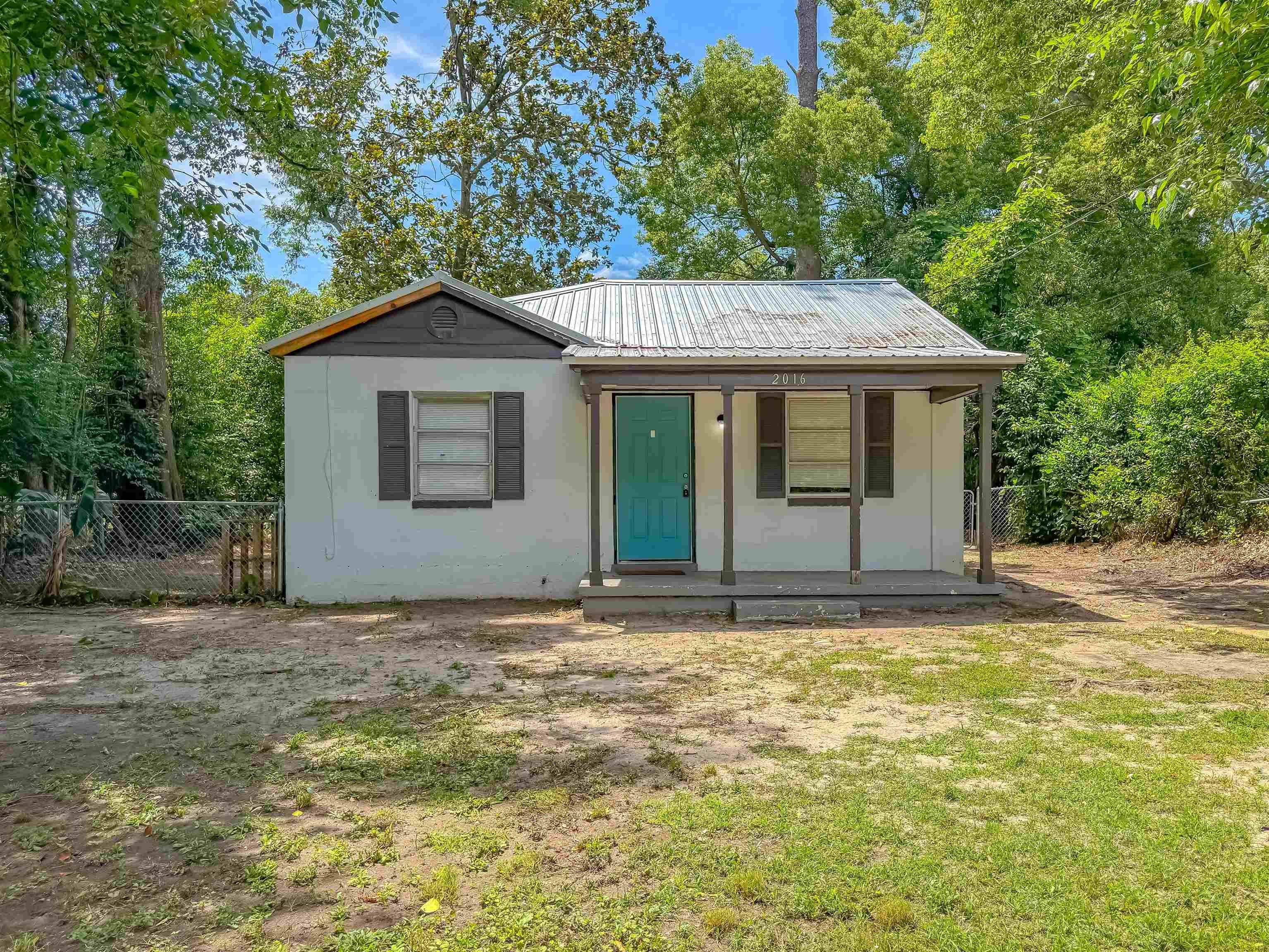 Tallahassee, FL 32310,2016 Holmes Street