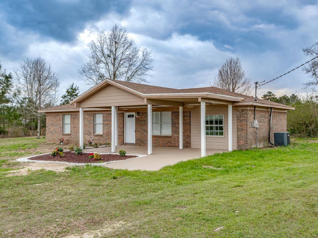 Grand Ridge, FL 32442,2815 Highway 69