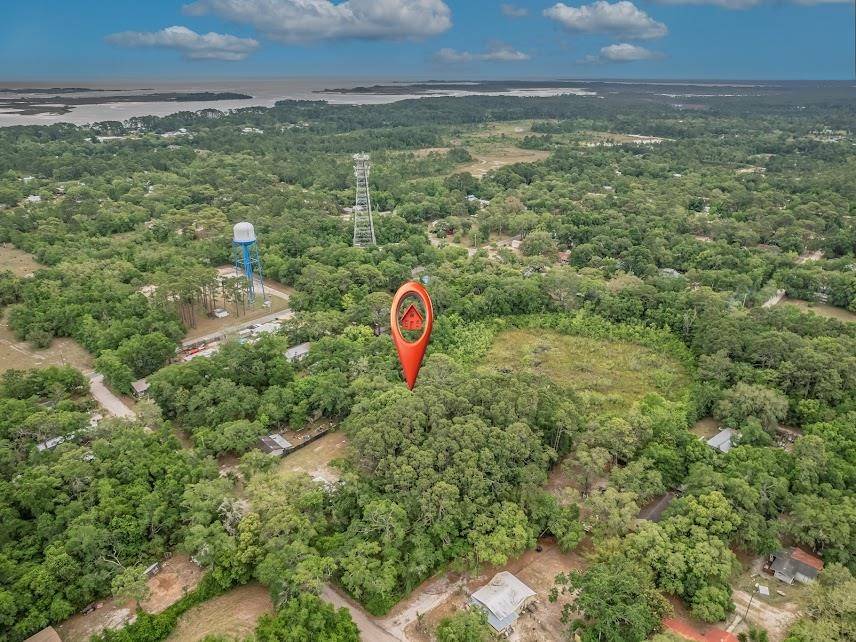 Panacea, FL 32346,12 Lake Essay Drive