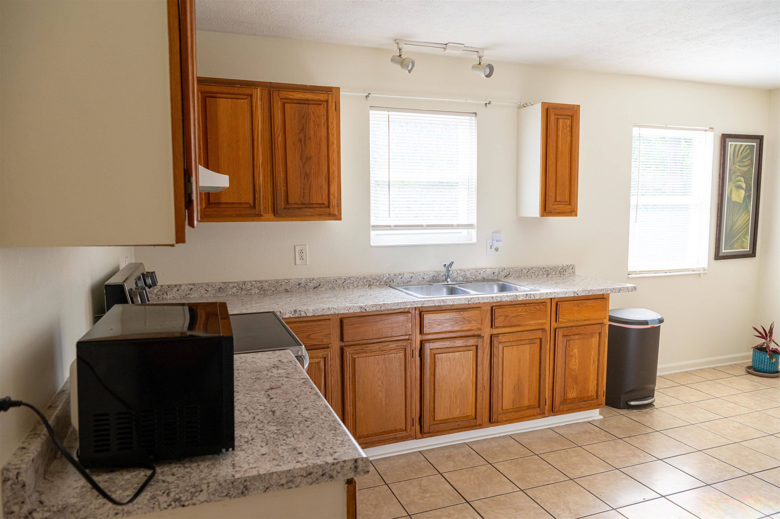 Tallahassee, FL 32311,3422 Orlando Drive #3