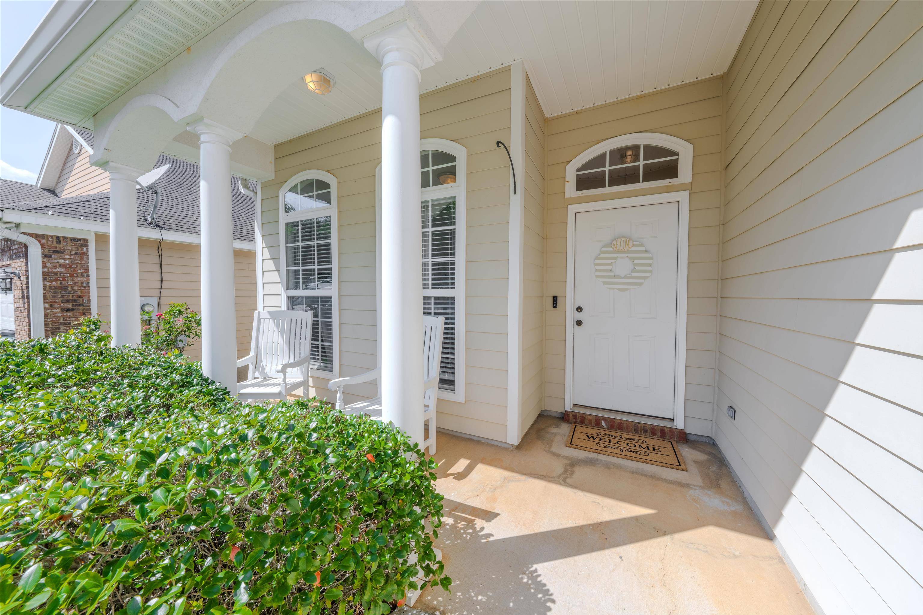 Tallahassee, FL 32312,1842 Acorn Ridge Trail