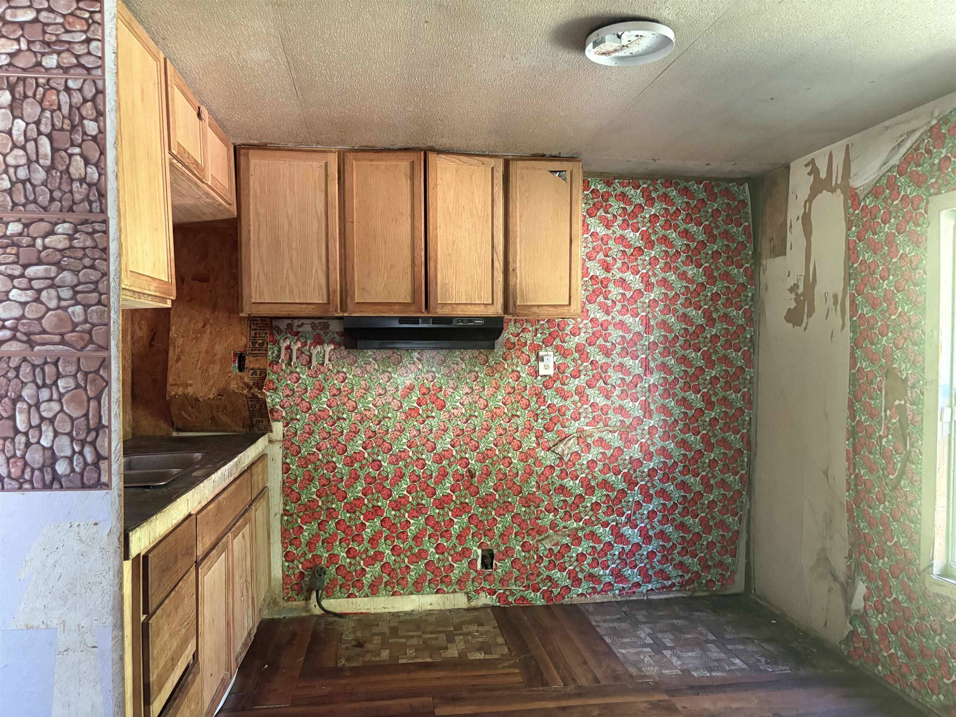 Quincy, FL 32352,405 Cox Road