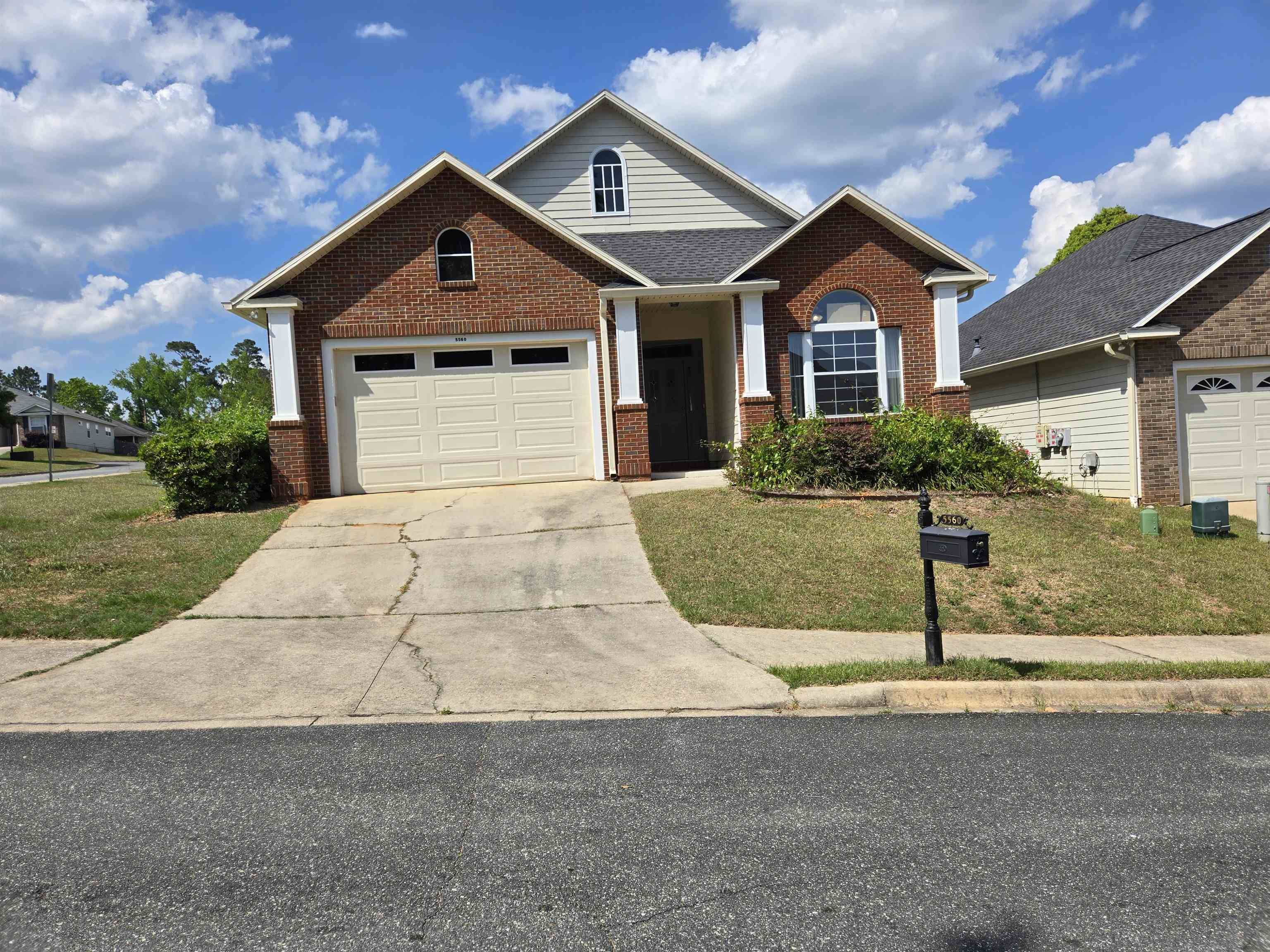 Tallahassee, FL 32311,5560 Hampton Hill Circle