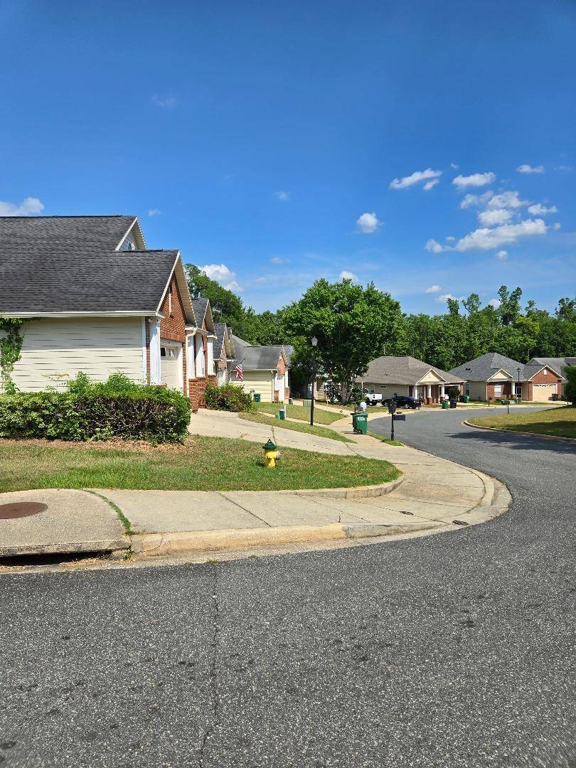 Tallahassee, FL 32311,5560 Hampton Hill Circle