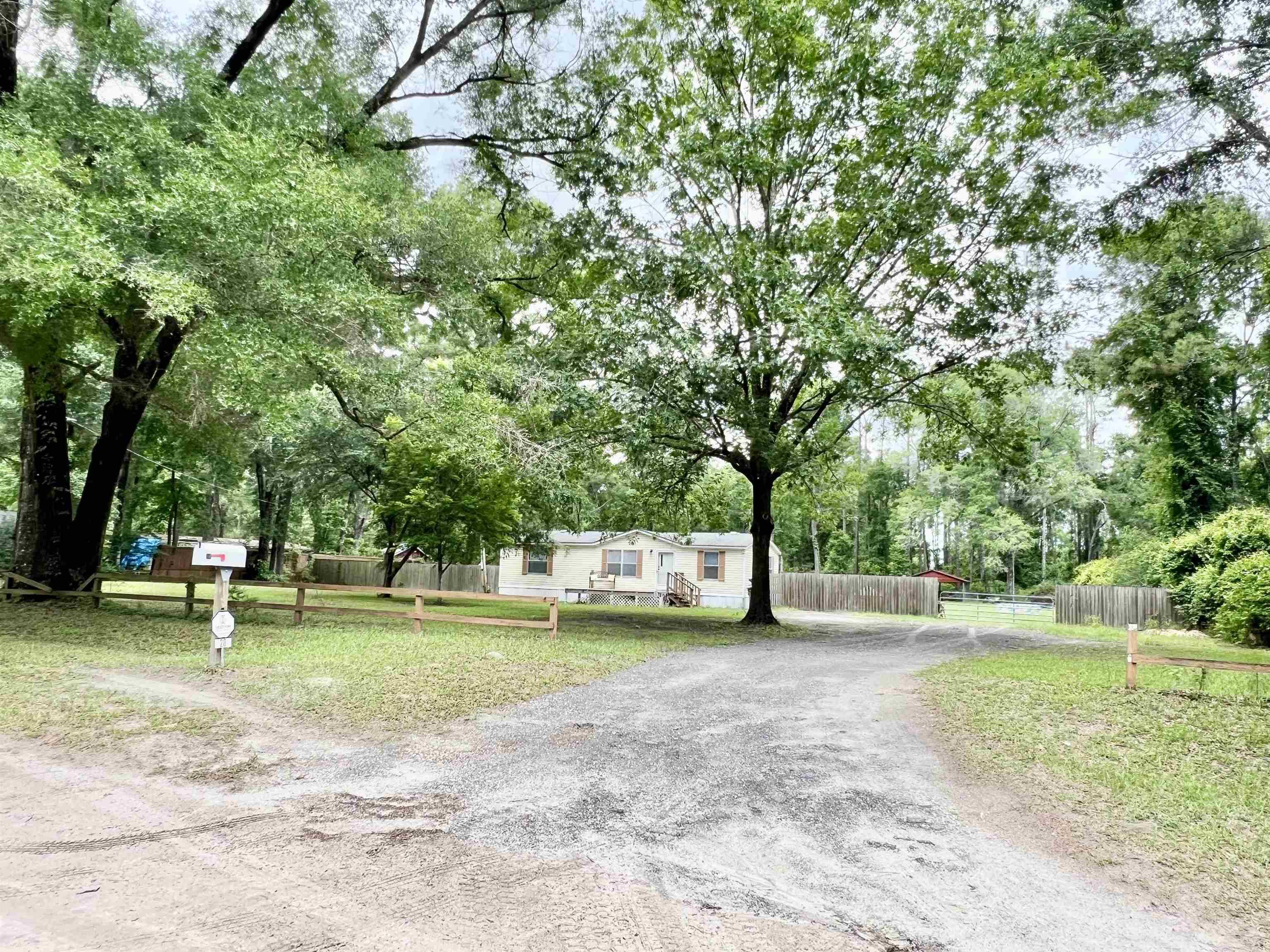 Crawfordville, FL 32327,28 Meridith Drive
