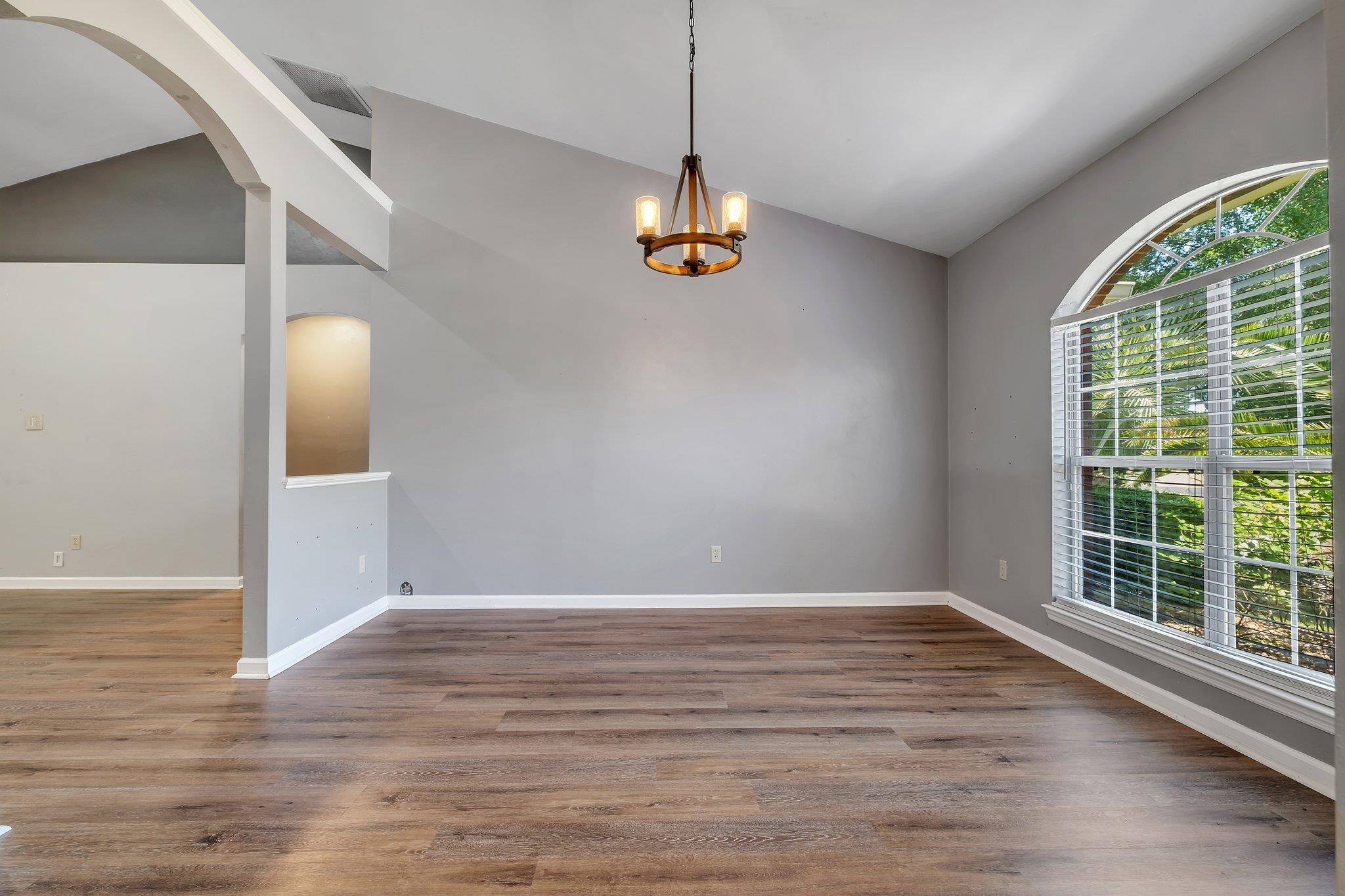 Tallahassee, FL 32317,5553 Easton Glen Drive