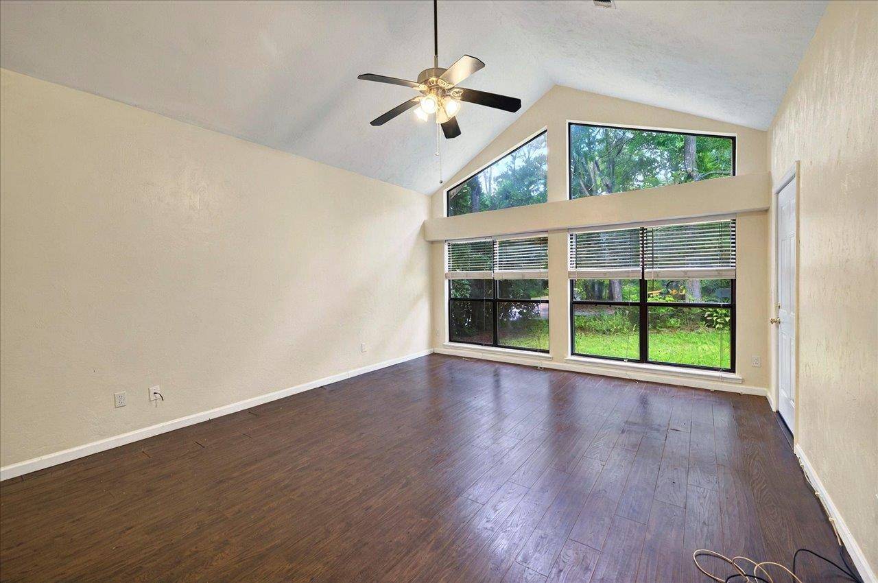 Tallahassee, FL 32312,1646 Folkstone Road