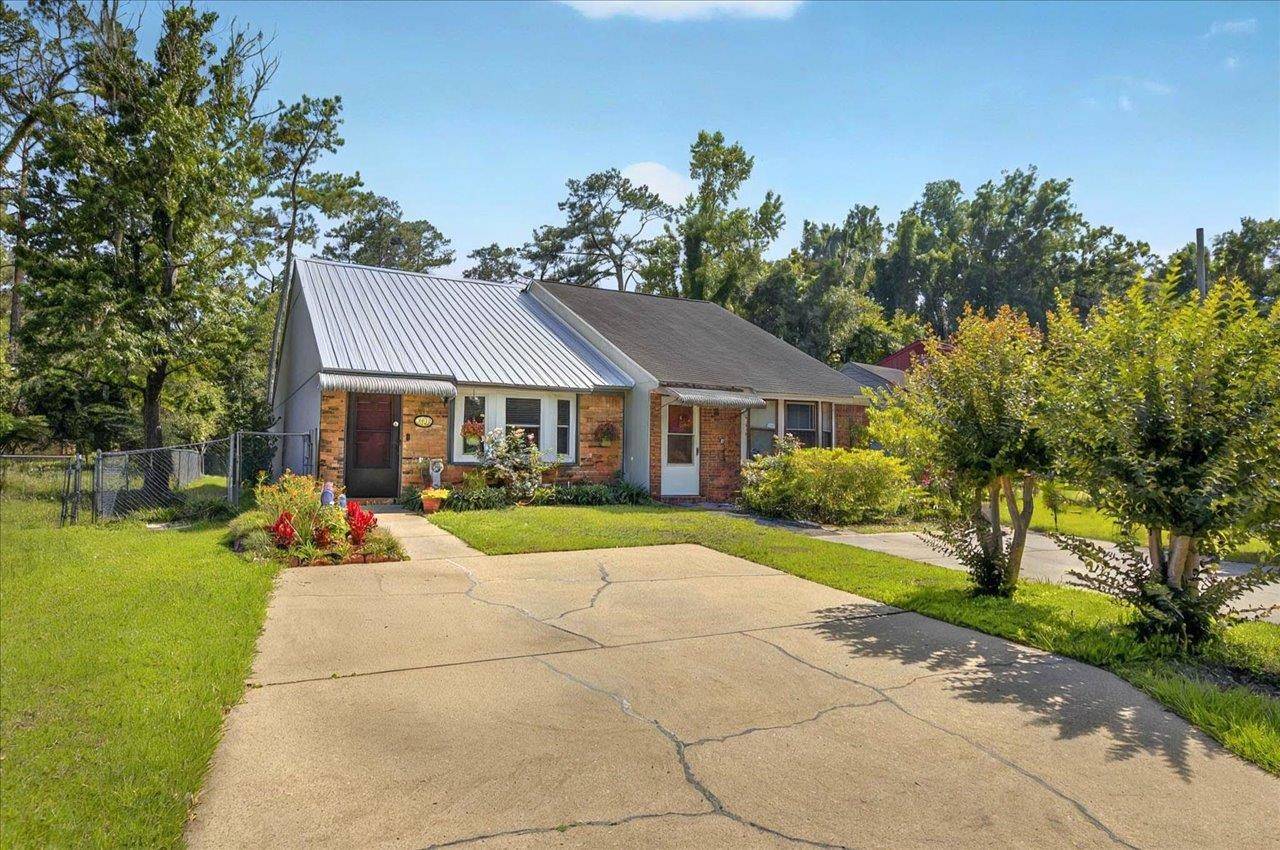 Tallahassee, FL 32301,2345 TINA Drive