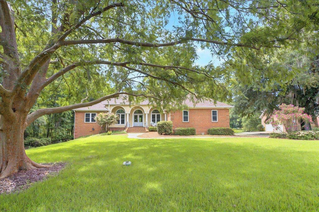Tallahassee, FL 32312,9078 Shoal Creek Drive