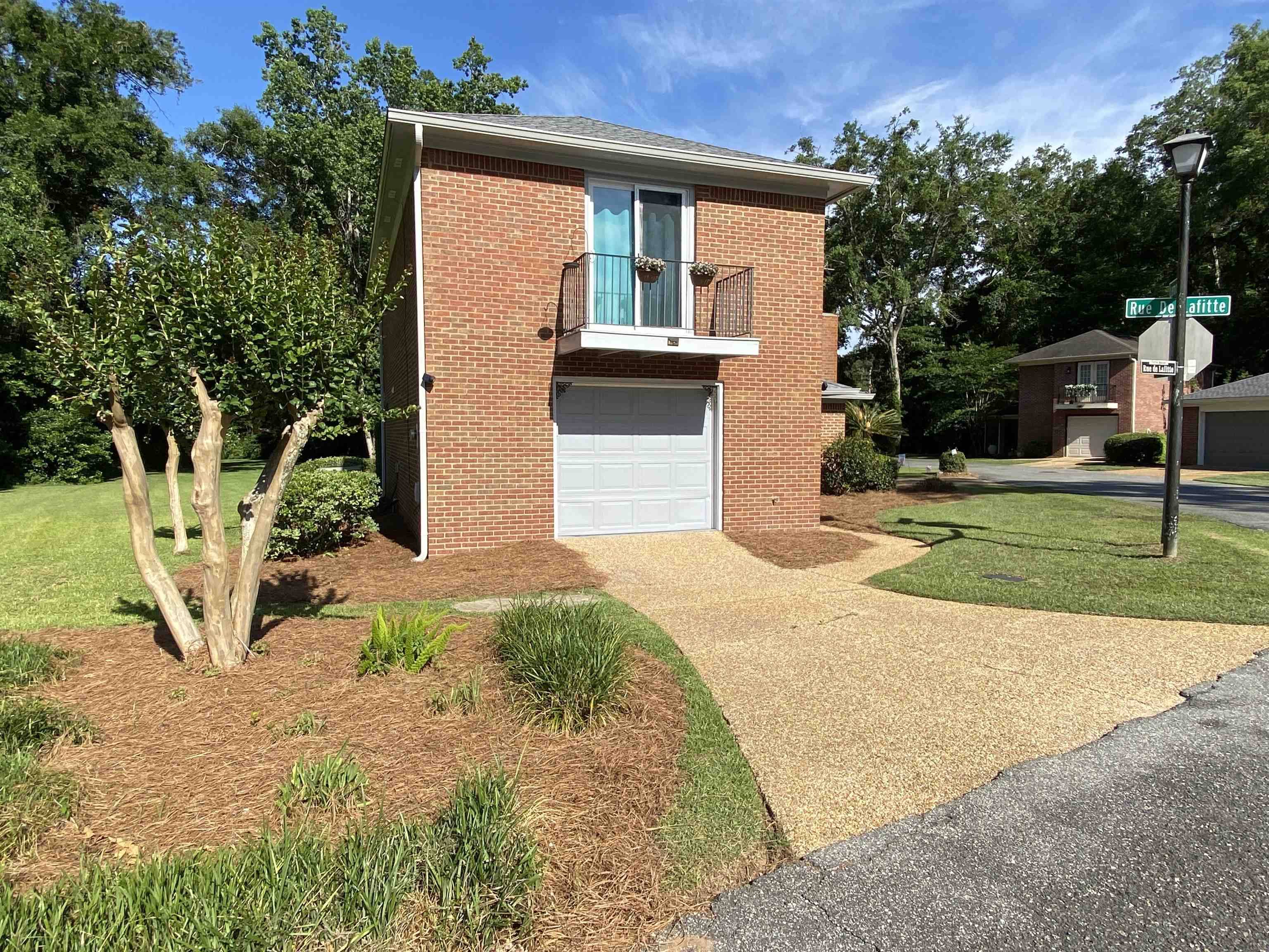 Tallahassee, FL 32312,3306 Lemoyne Court