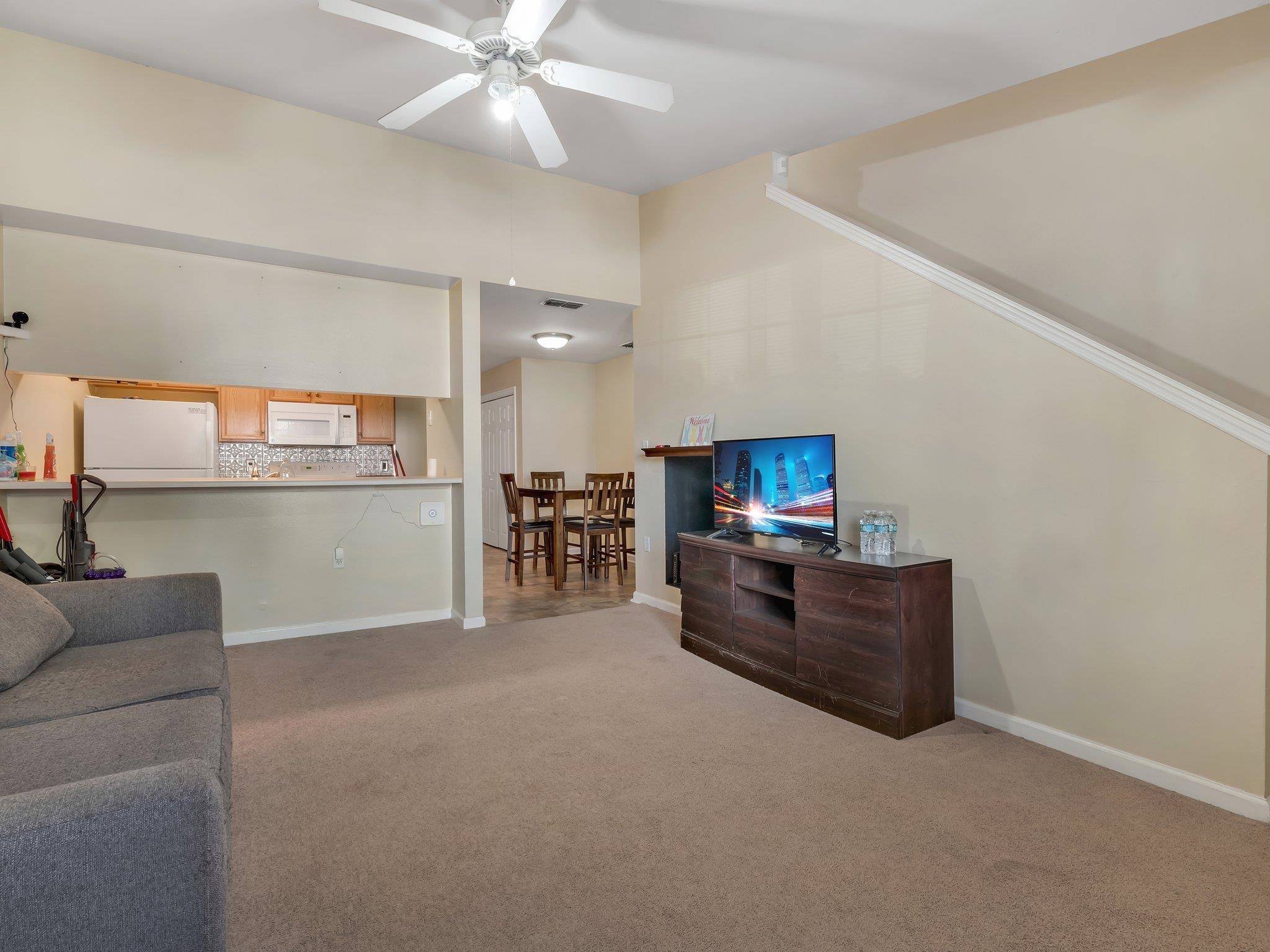 Tallahassee, FL 32303,2738 W Tharpe Street #1303