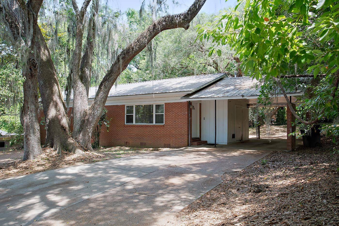 Tallahassee, FL 32303,1318 W Tharpe Street