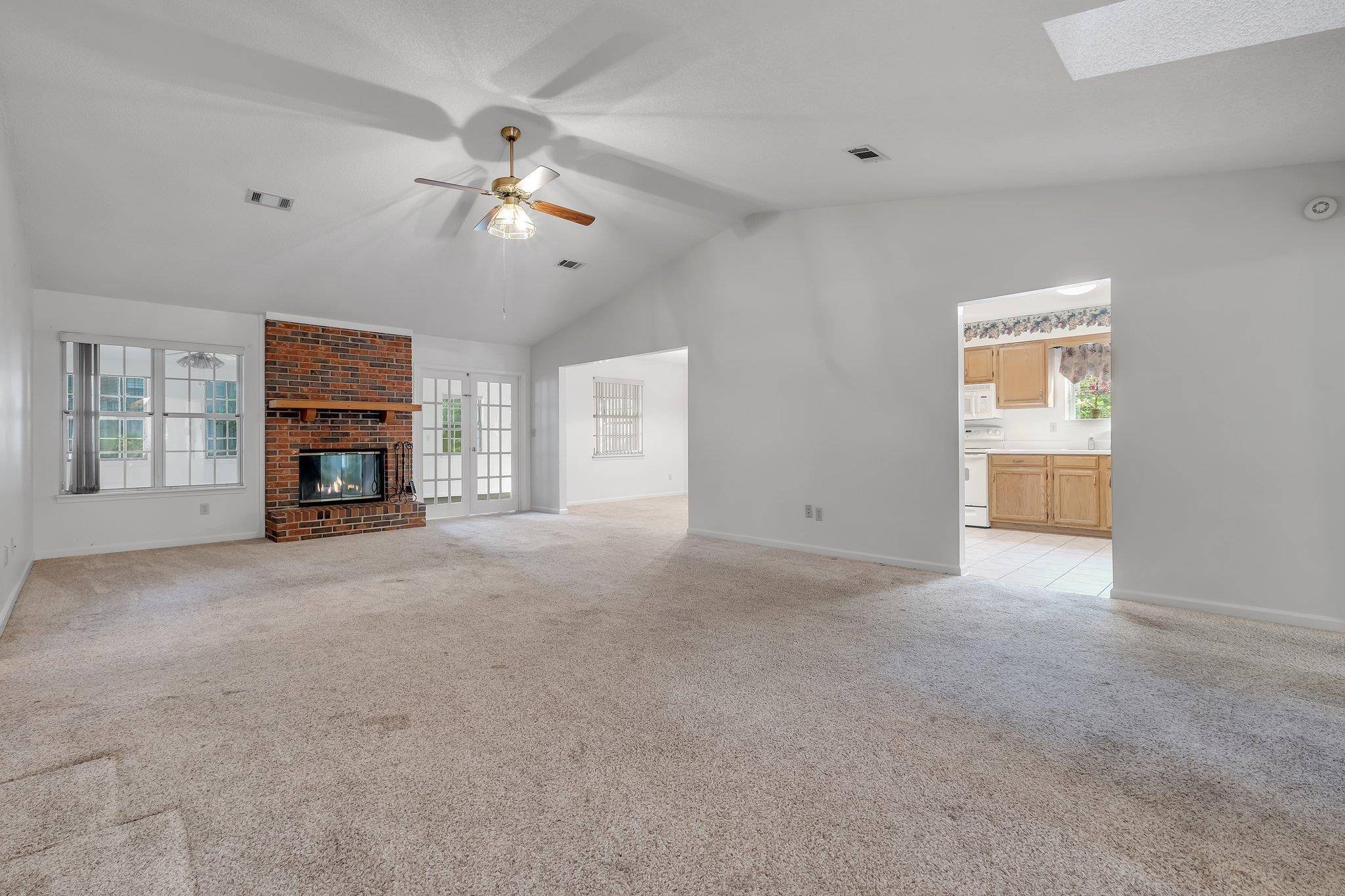 Tallahassee, FL 32308,728 Violet Street