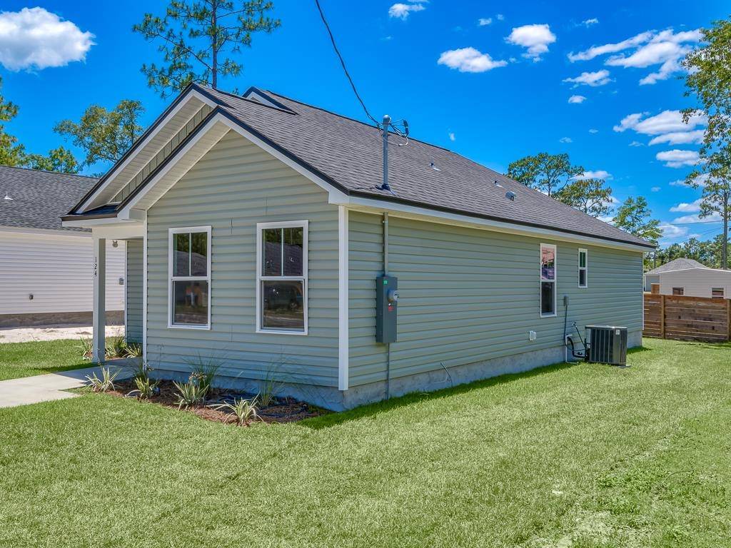 Crawfordville, FL 32327,1665 DR MLK JR MEMORIAL Road