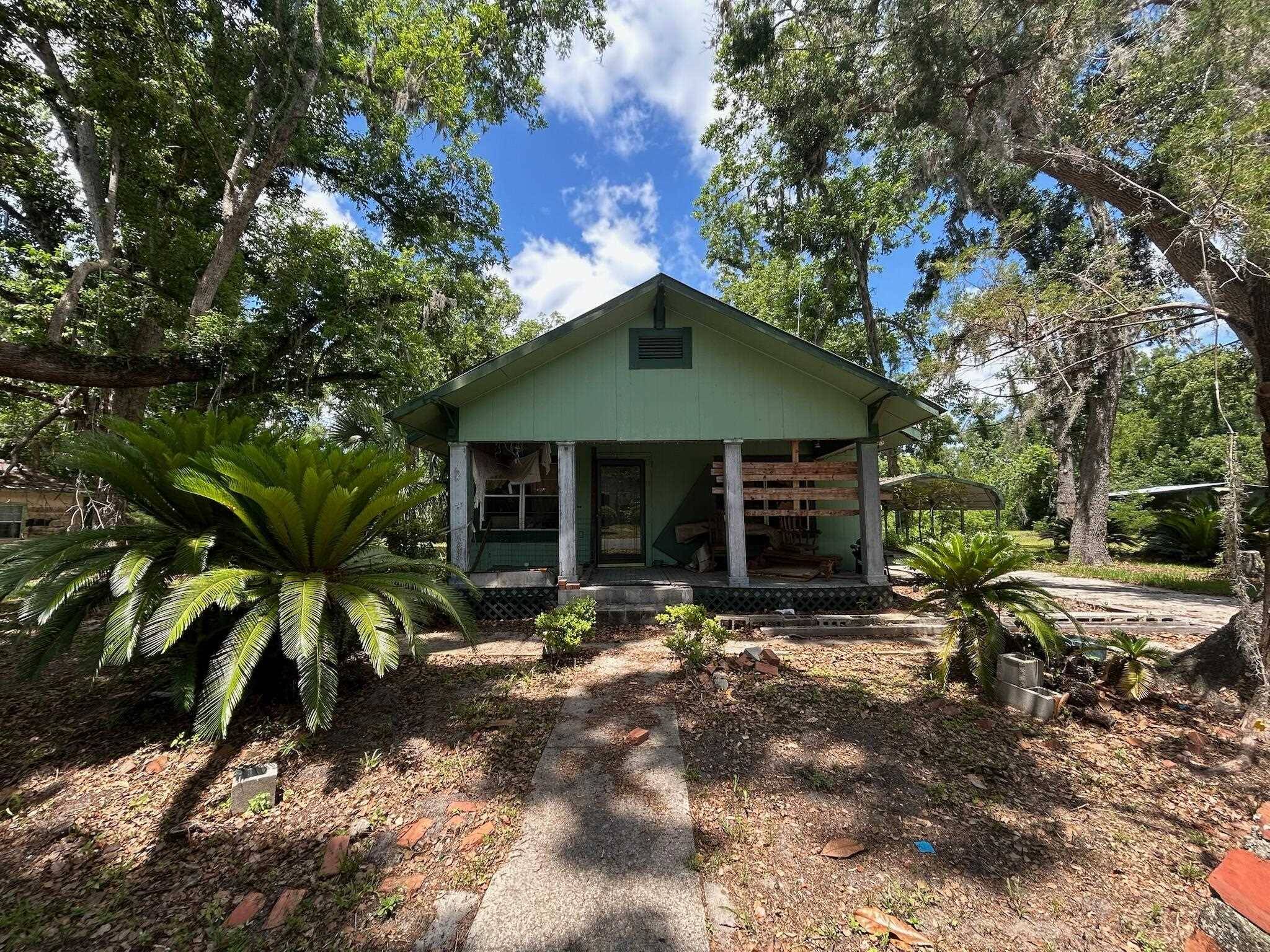 Perry, FL 32347,1019 N Center Street