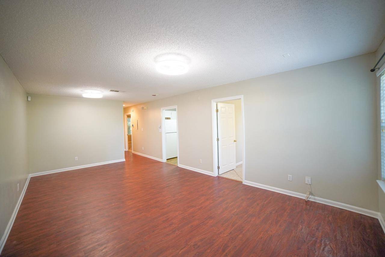 Tallahassee, FL 32304,1100 Green Tree Court #F