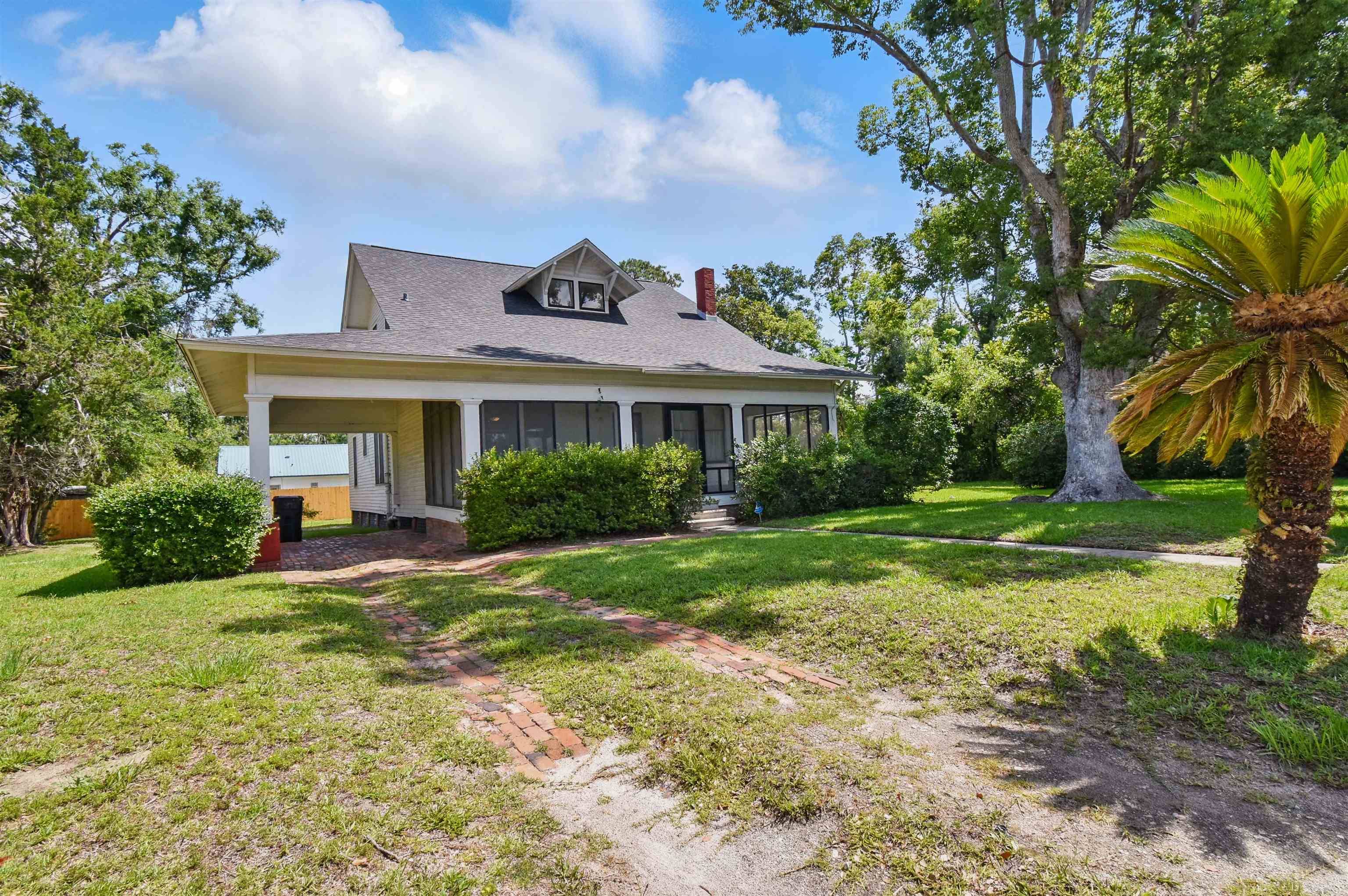 Perry, FL 32347-6666,1118 W Green Street