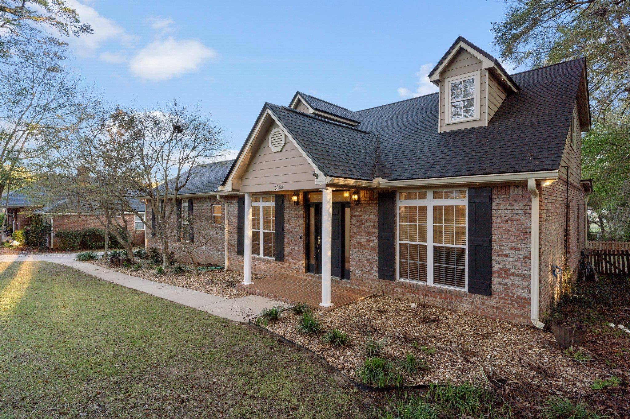 Tallahassee, FL 32312,6388 Mallard Trace Drive