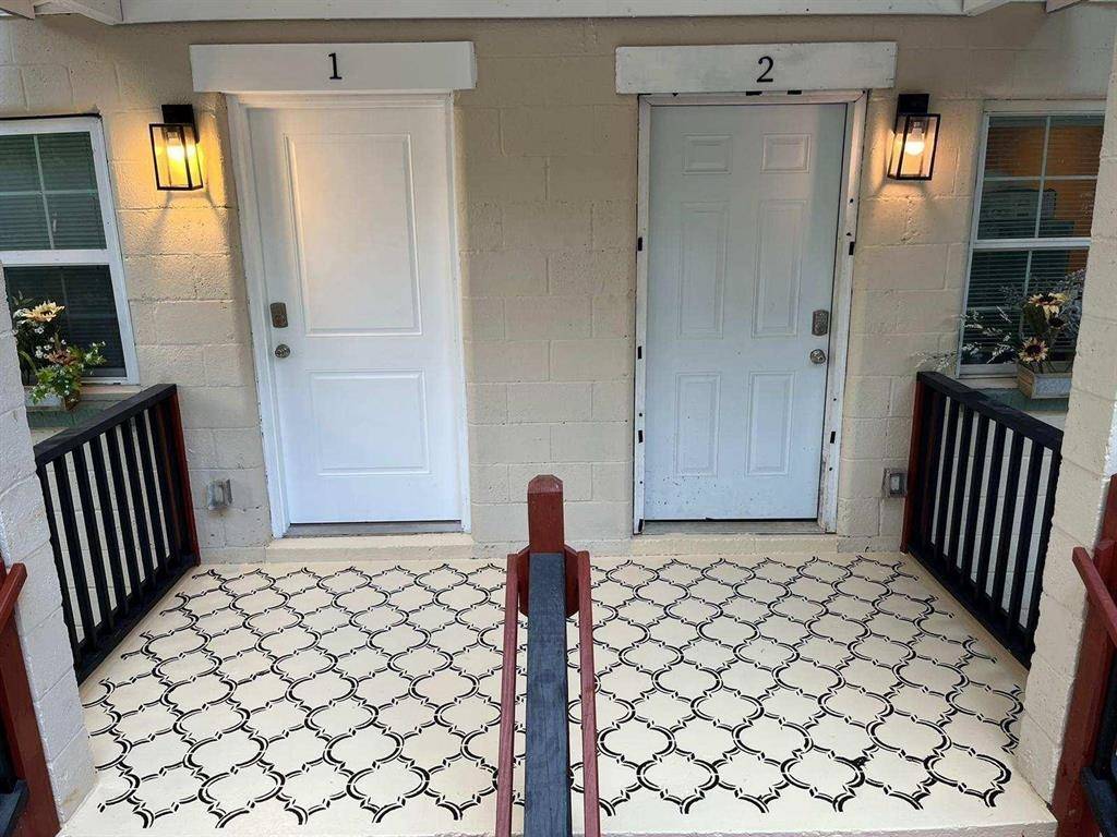 Tallahassee, FL 32310,2213 Holton Street #1
