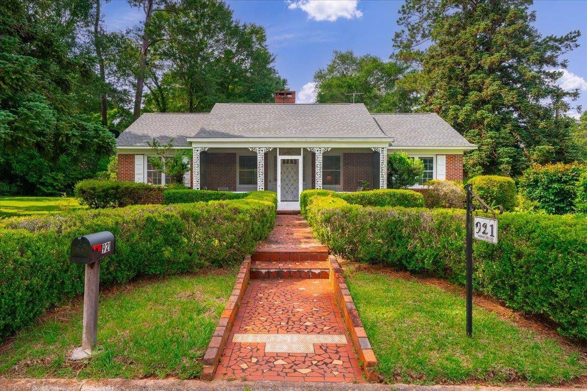 Quincy, FL 32351,921 Forest Drive
