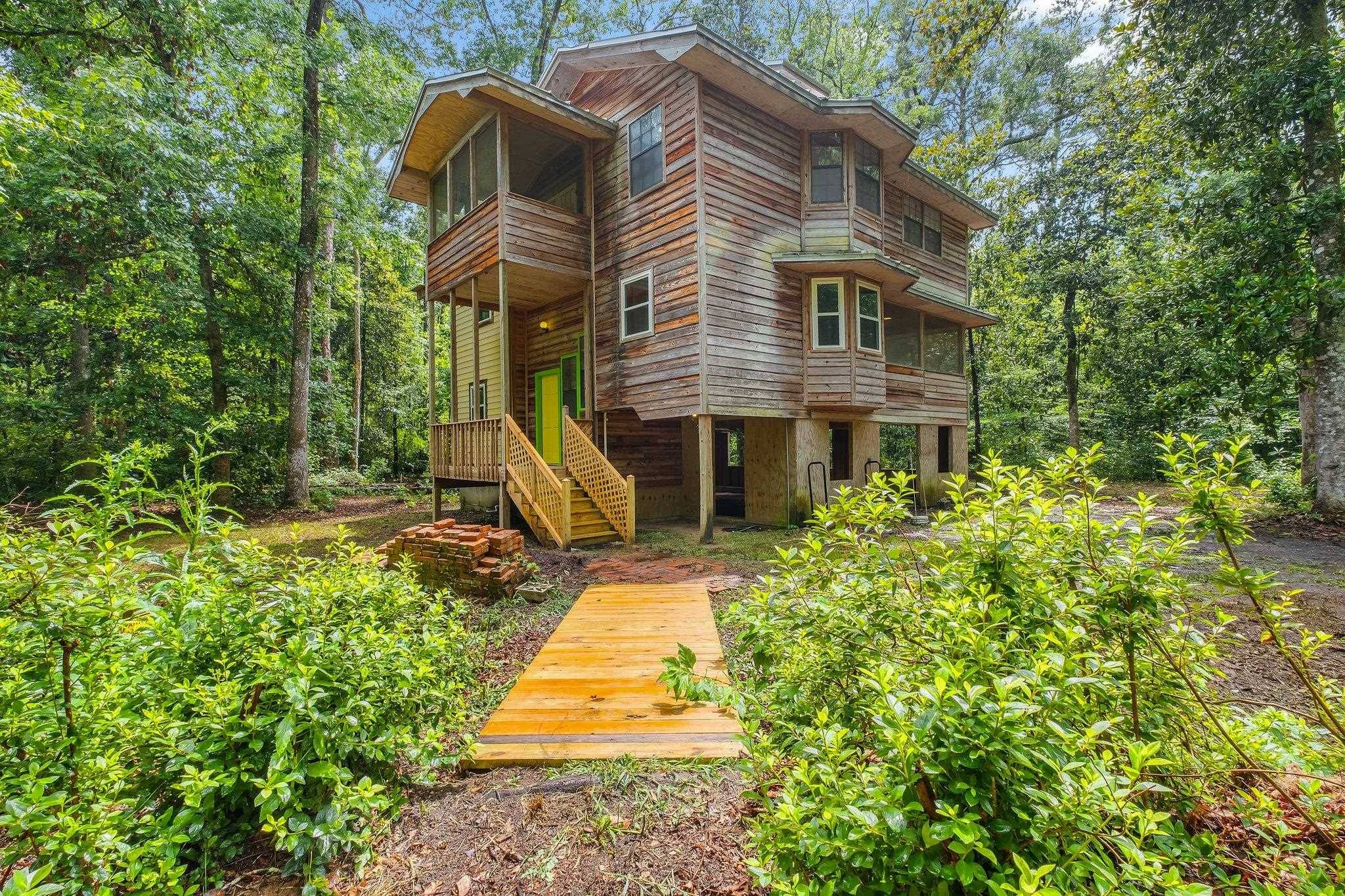 Tallahassee, FL 32309,3700 Honey Bee Point