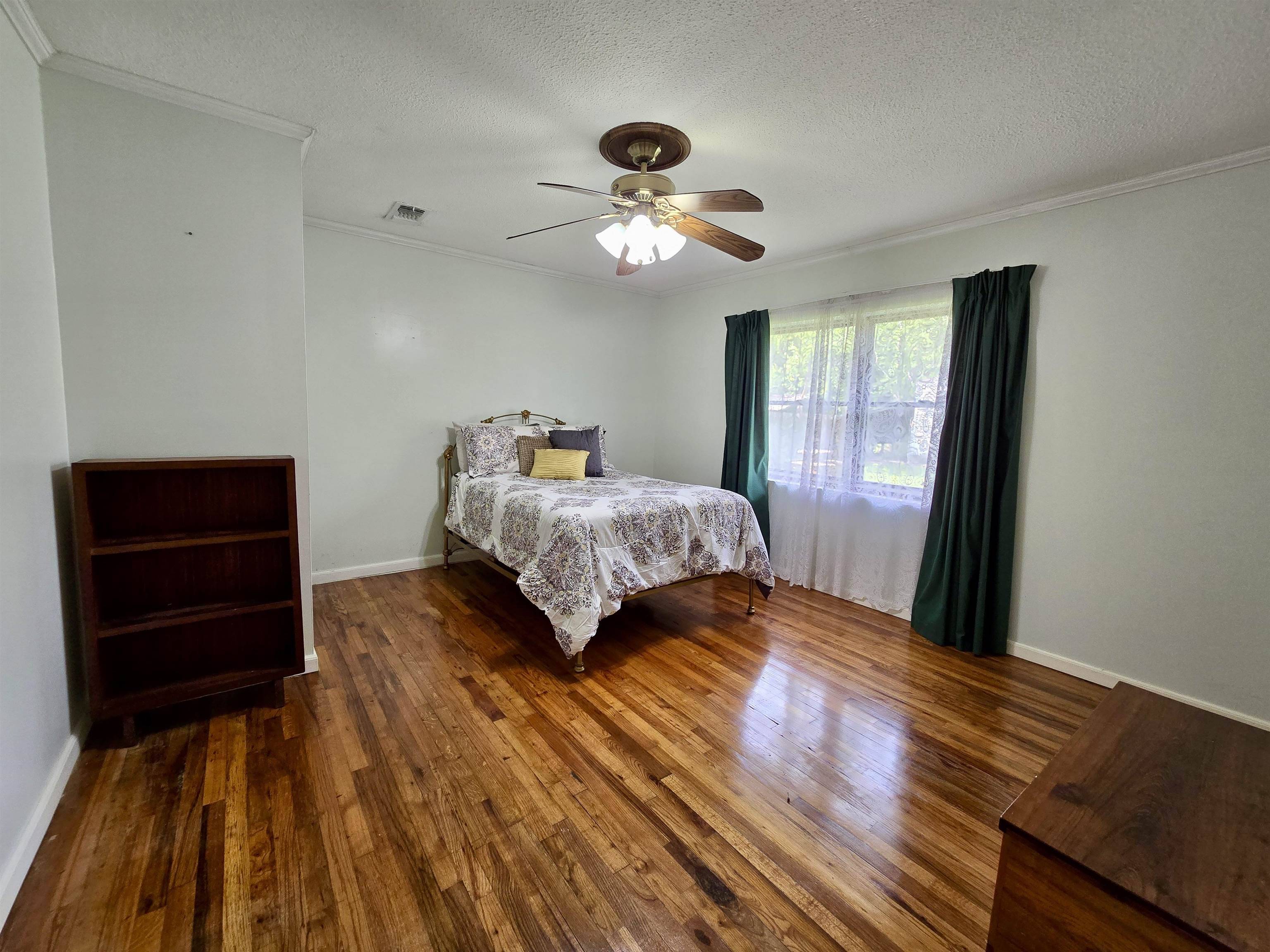 Tallahassee, FL 32303,2612 W Tharpe Street