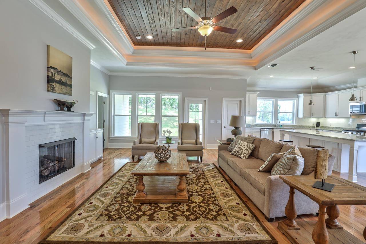 Tallahassee, FL 32312,1476 Summerbrooke Drive