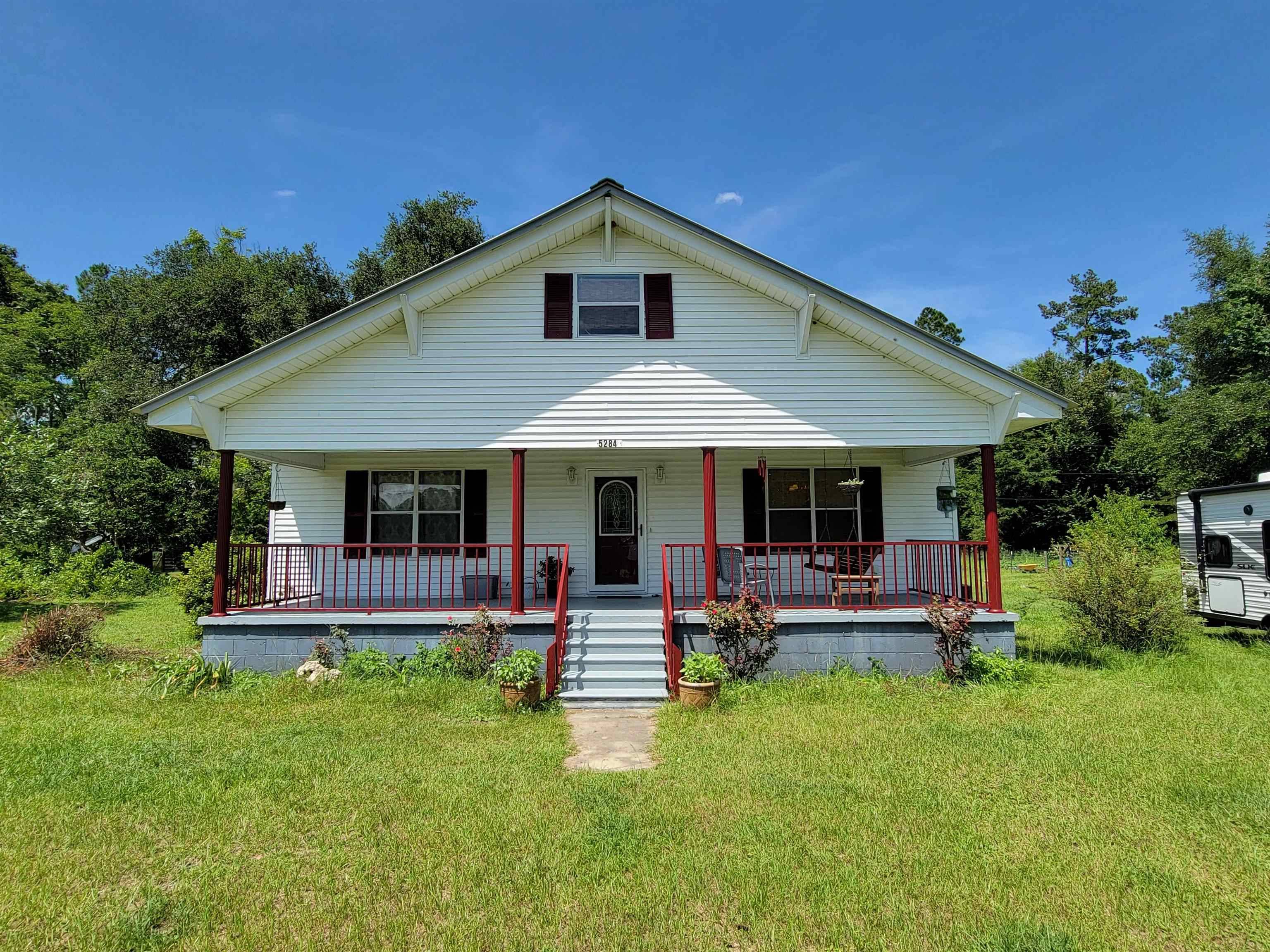 Malone, FL 32423,5284 Wintergreen Road